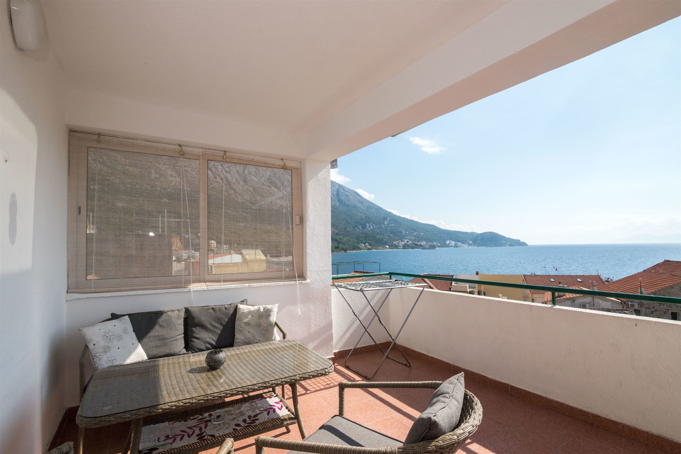 Apartments Tolj 37031-A2
