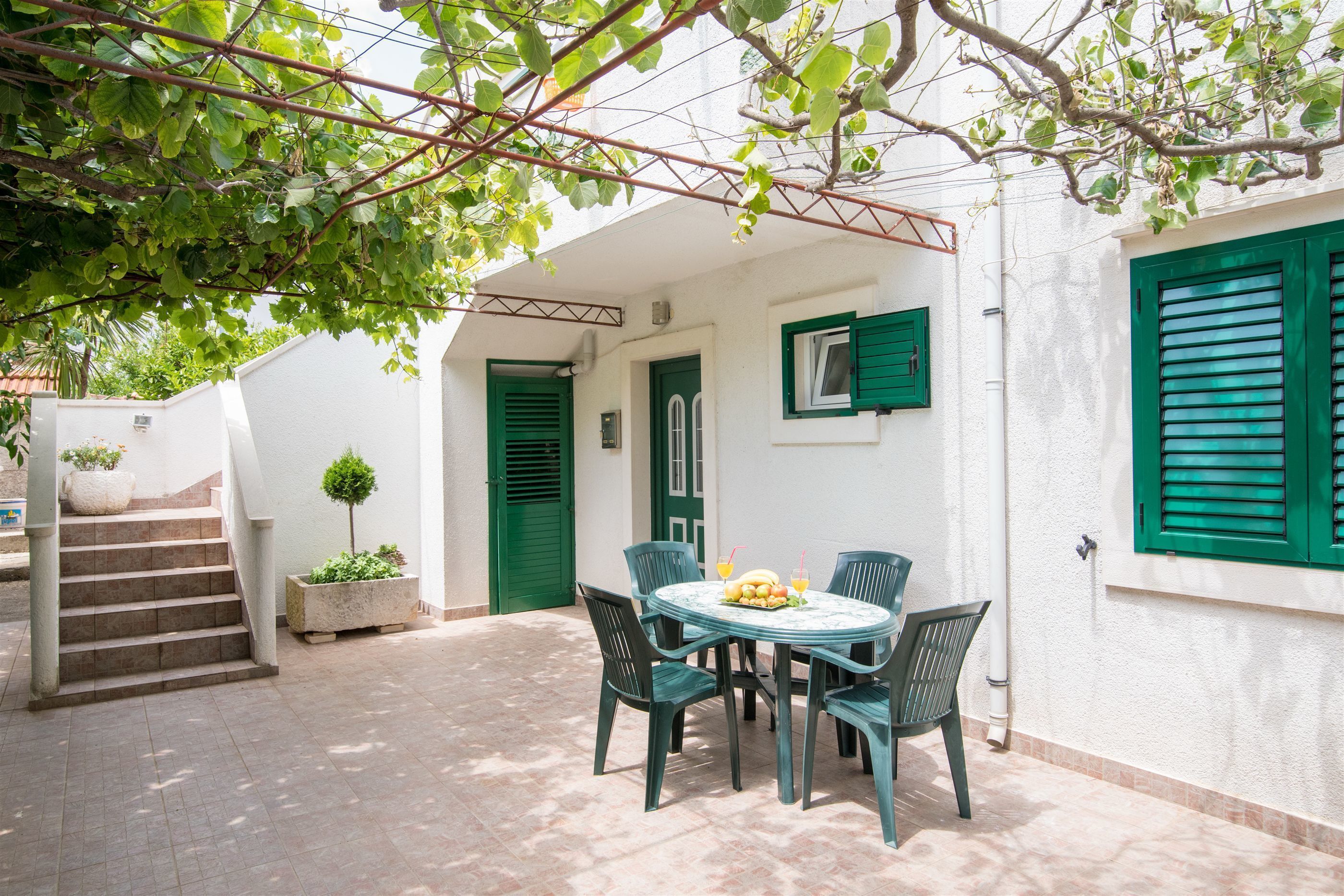 Apartments Tihana 44621-A1