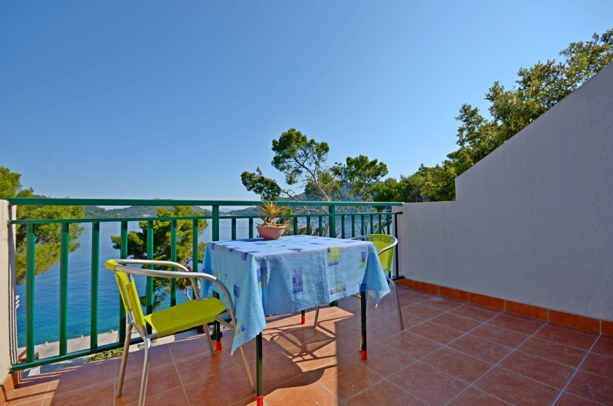 Apartments Luka 53731-A3