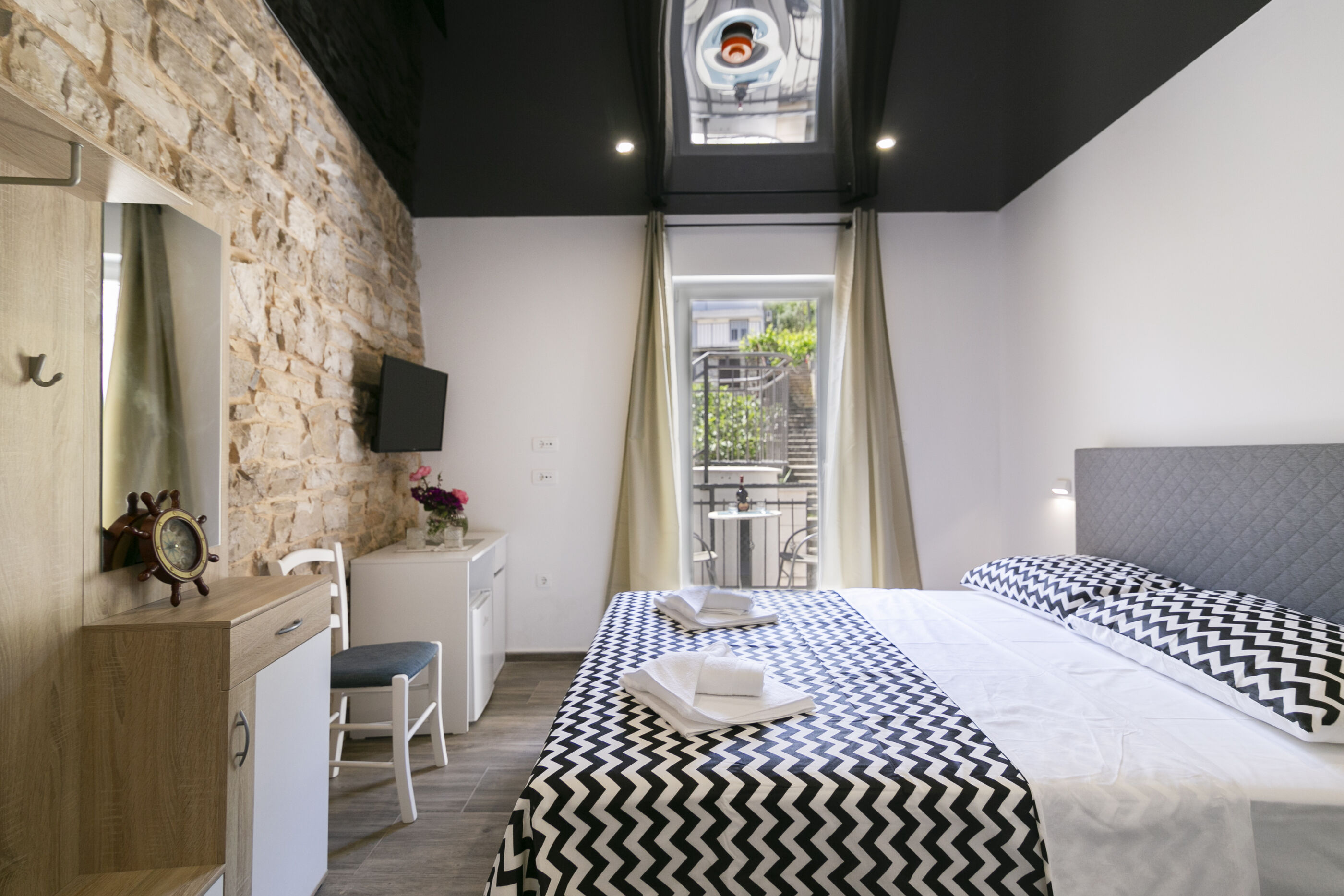 Rooms Royal 90521-S12
