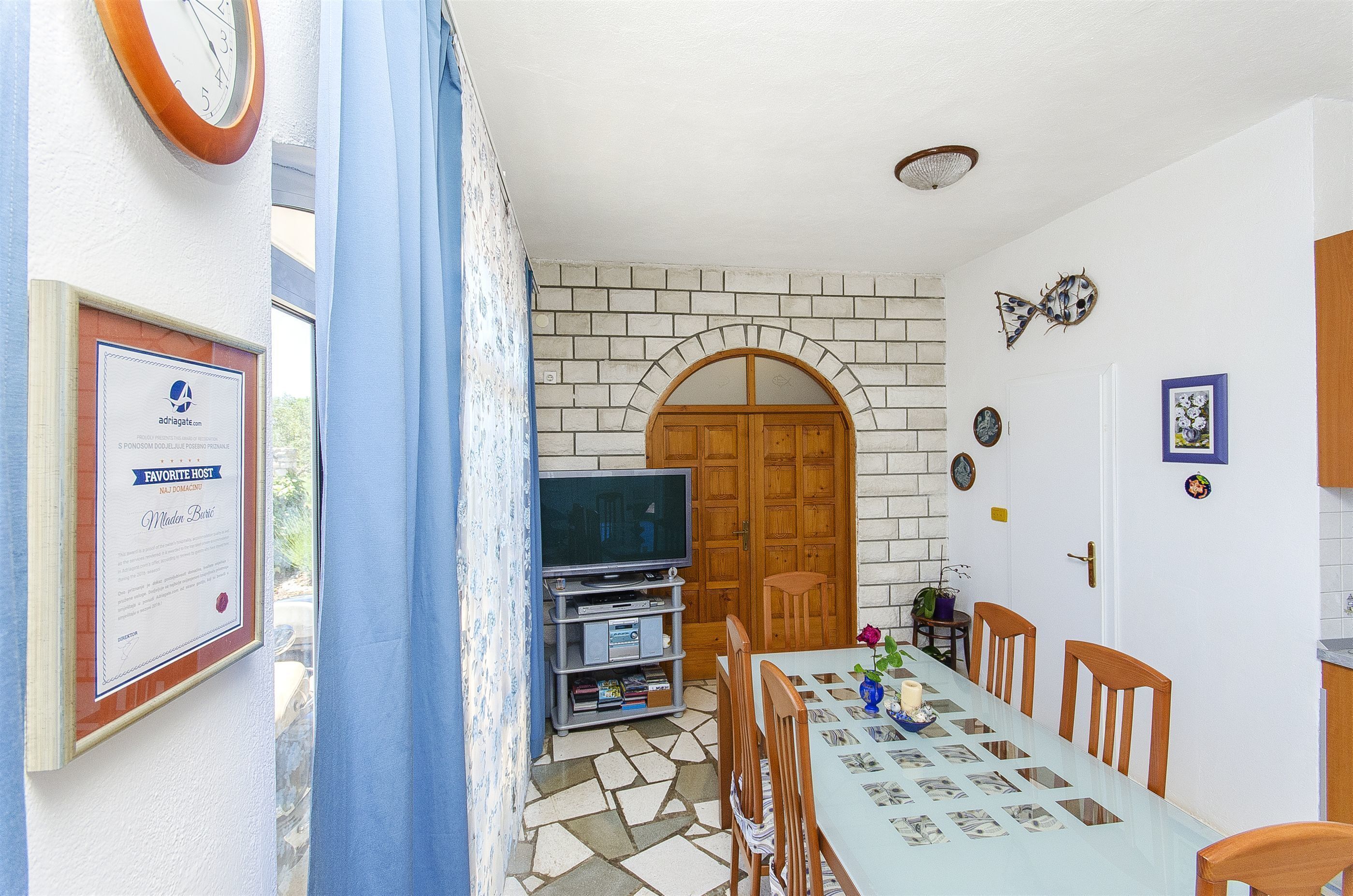 House Mladen 44771-K1