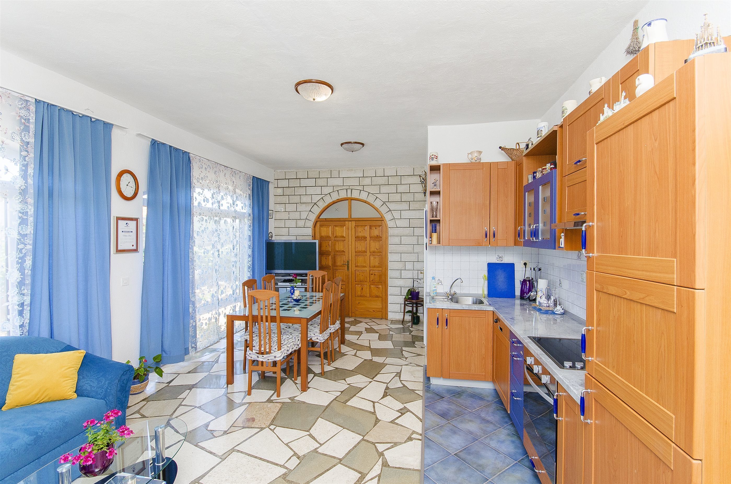 House Mladen 44771-K1