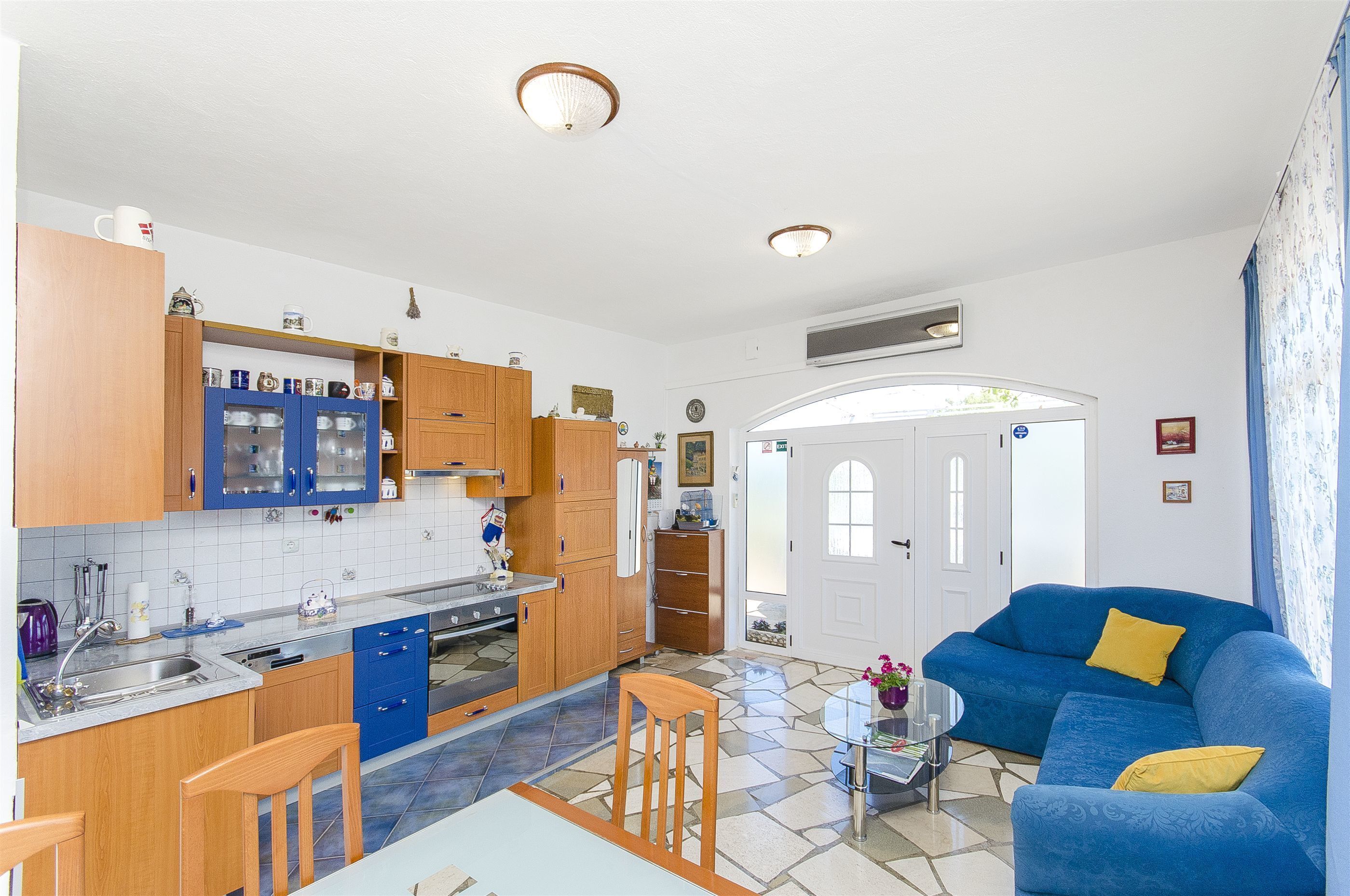 House Mladen 44771-K1