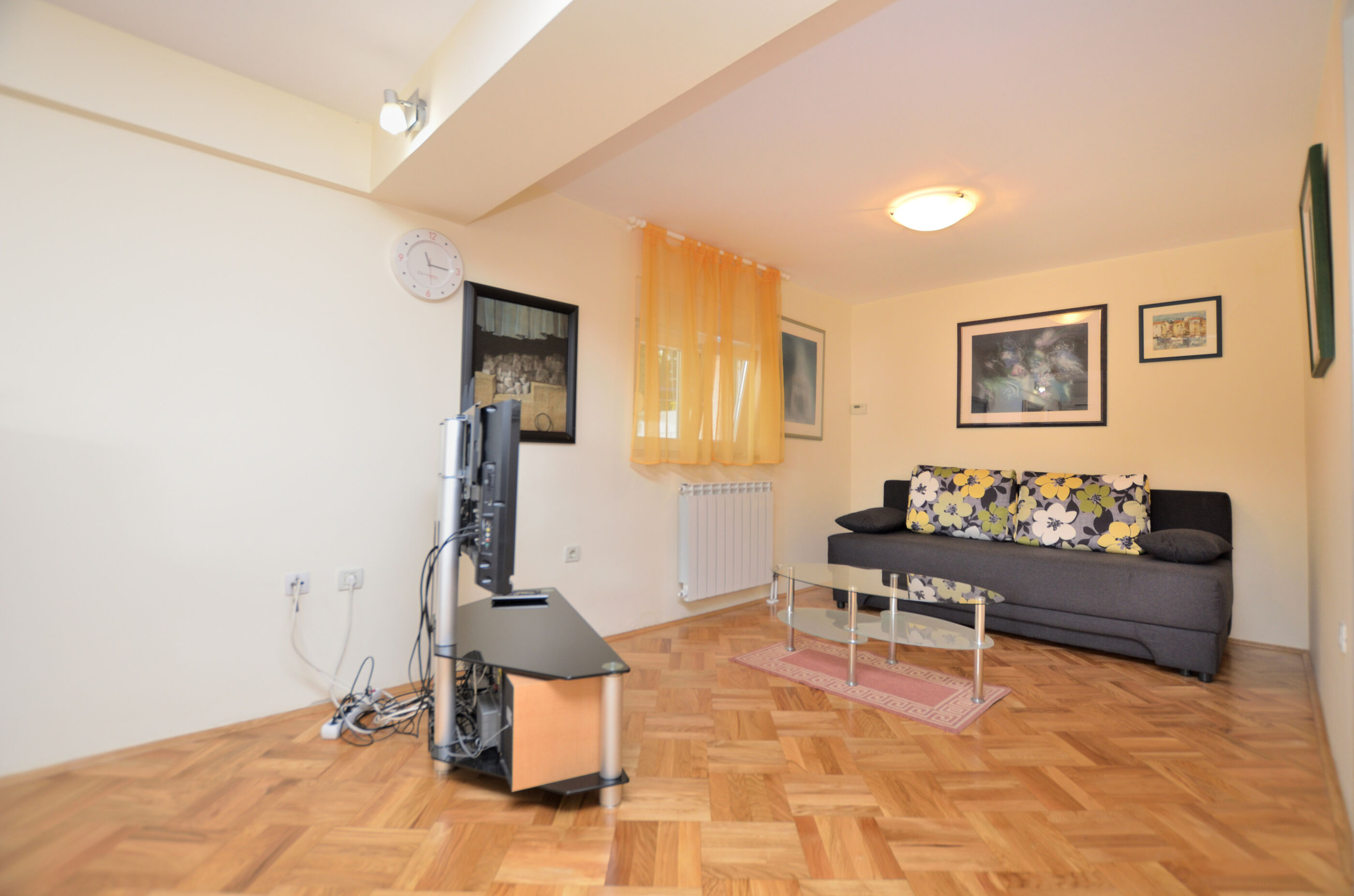 Apartment Višnja 61951-A1