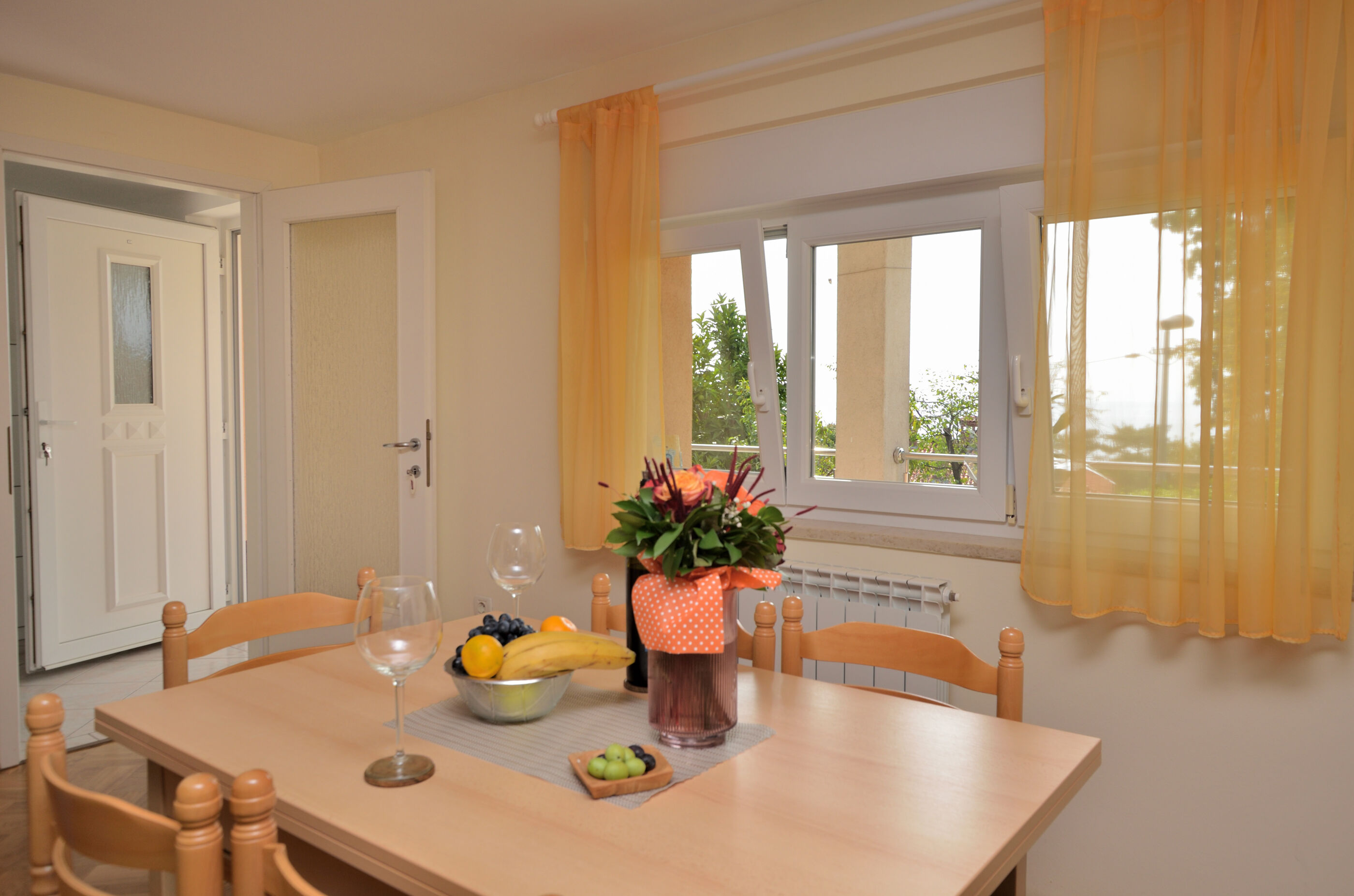 Apartment Višnja 61951-A1