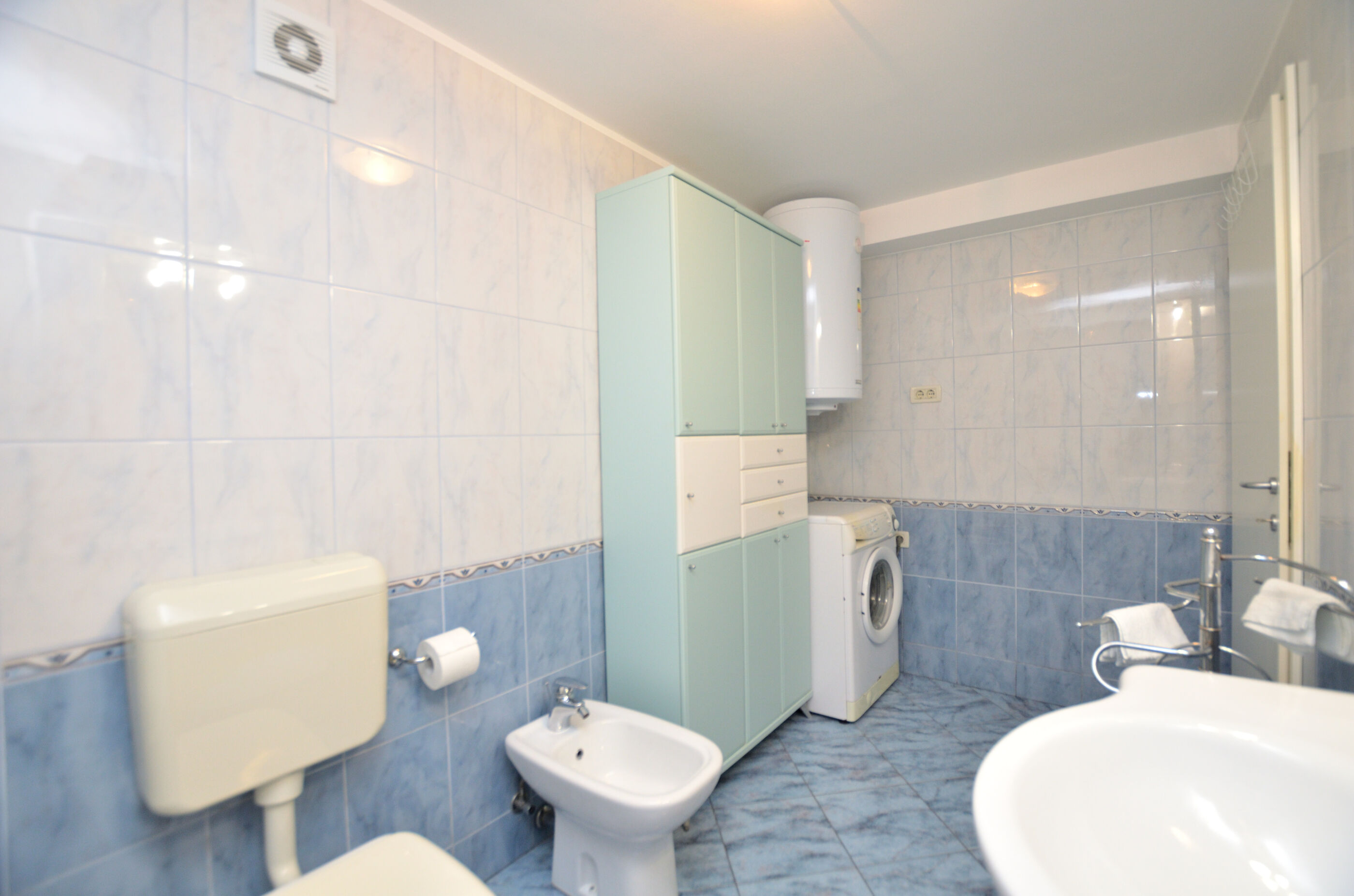 Apartment Višnja 61951-A1