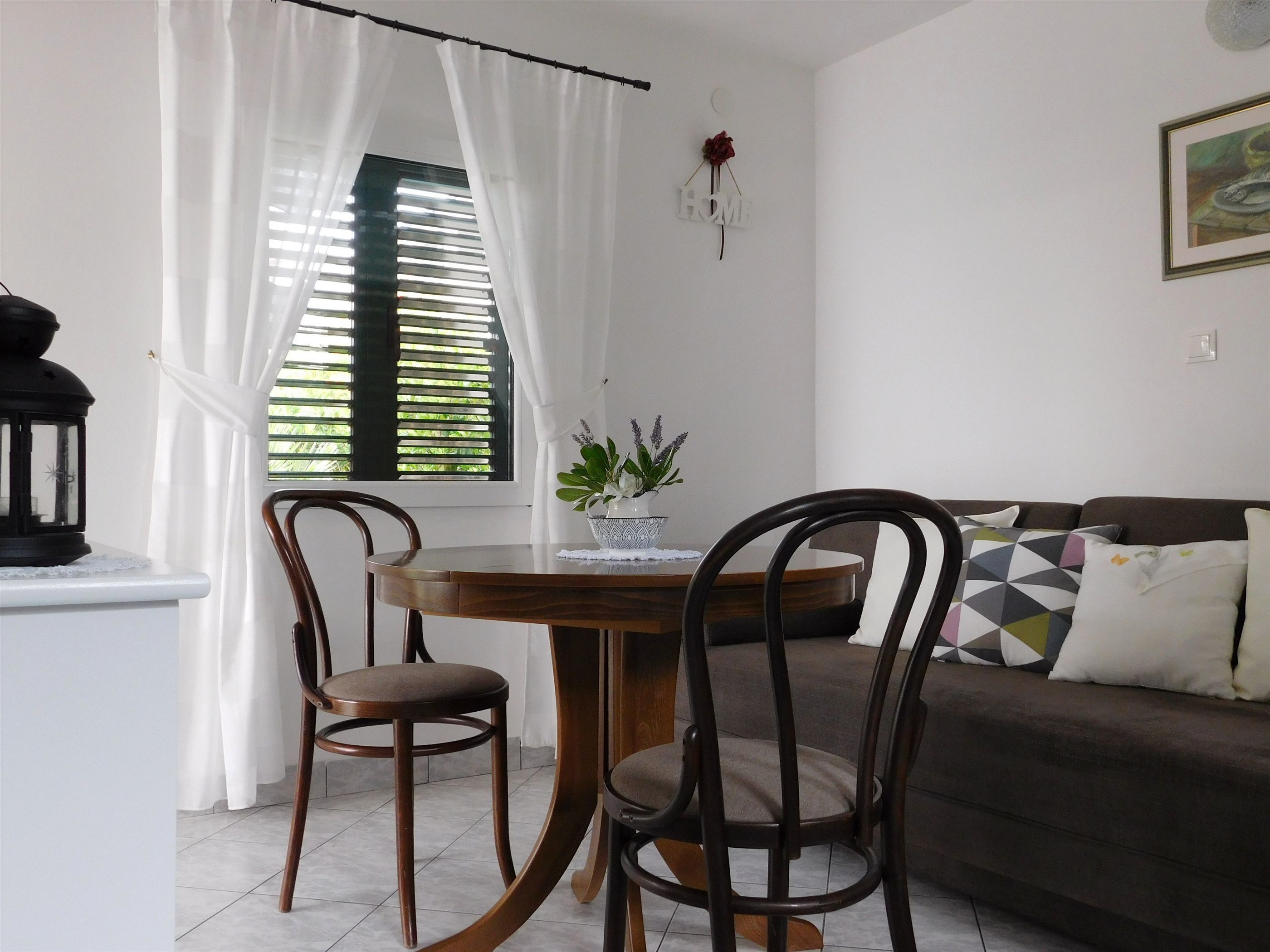 Apartments Mirjana 45561-A2