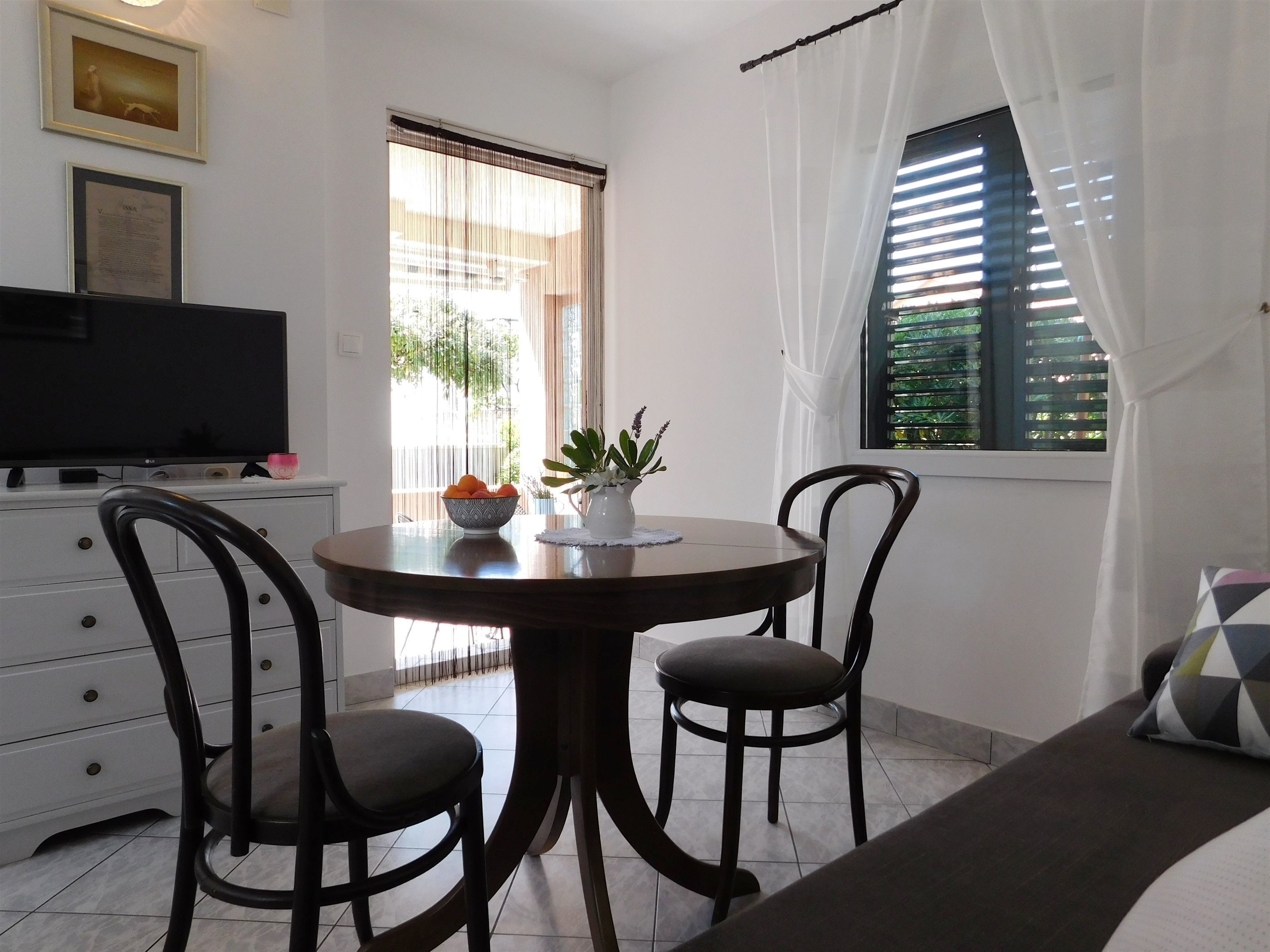 Apartments Mirjana 45561-A2
