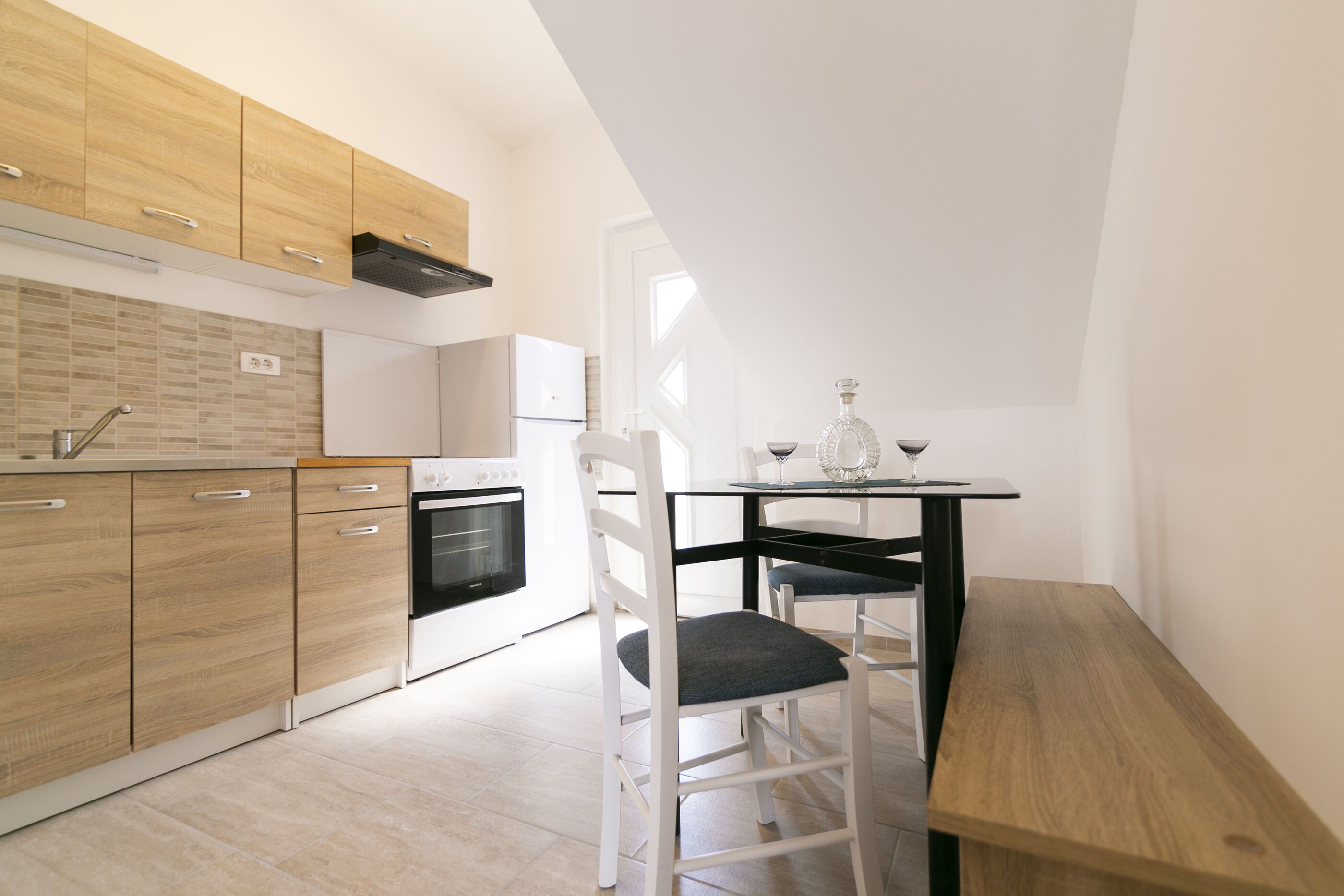 Apartments Royal 2 90522-A5