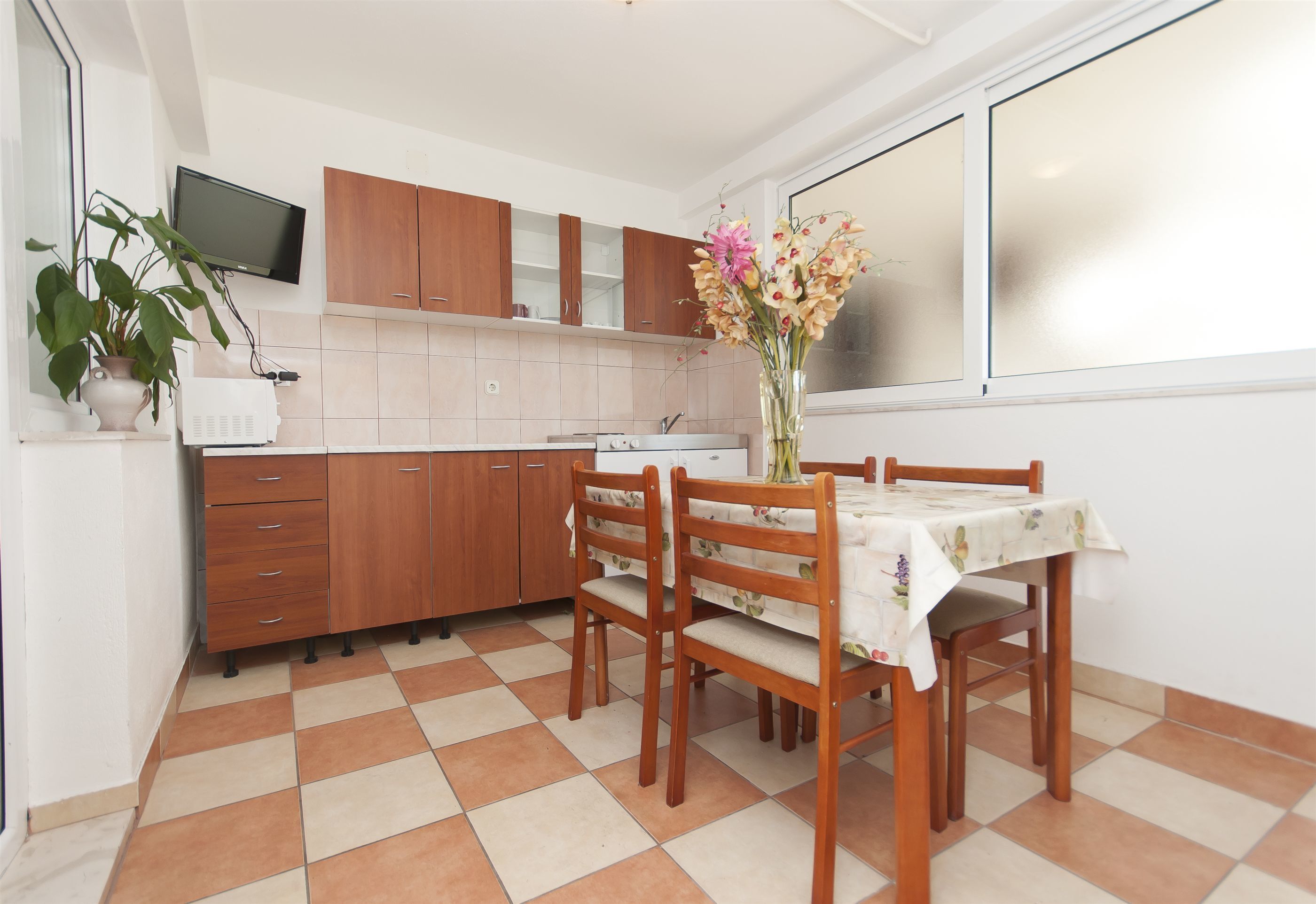 Apartment and Rooms Ivan 45191-A3