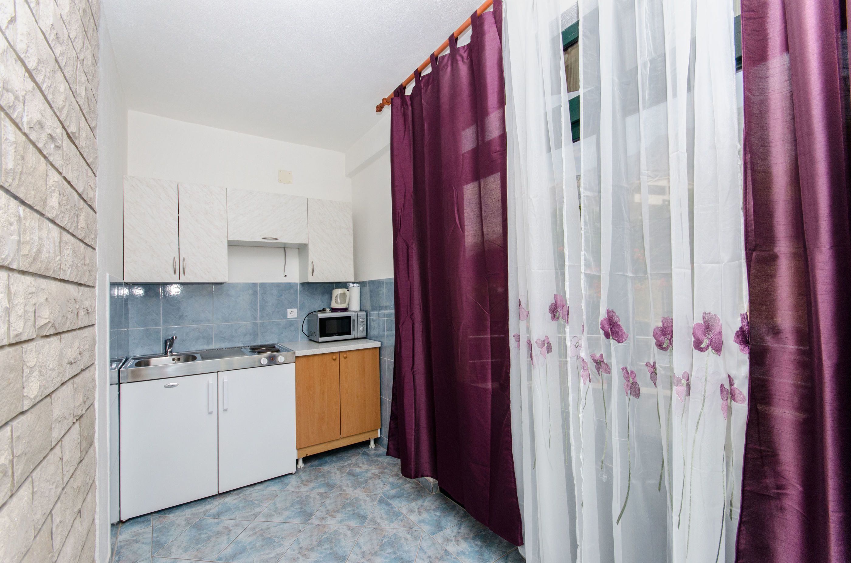 Apartment and Rooms Ivan 45191-A10