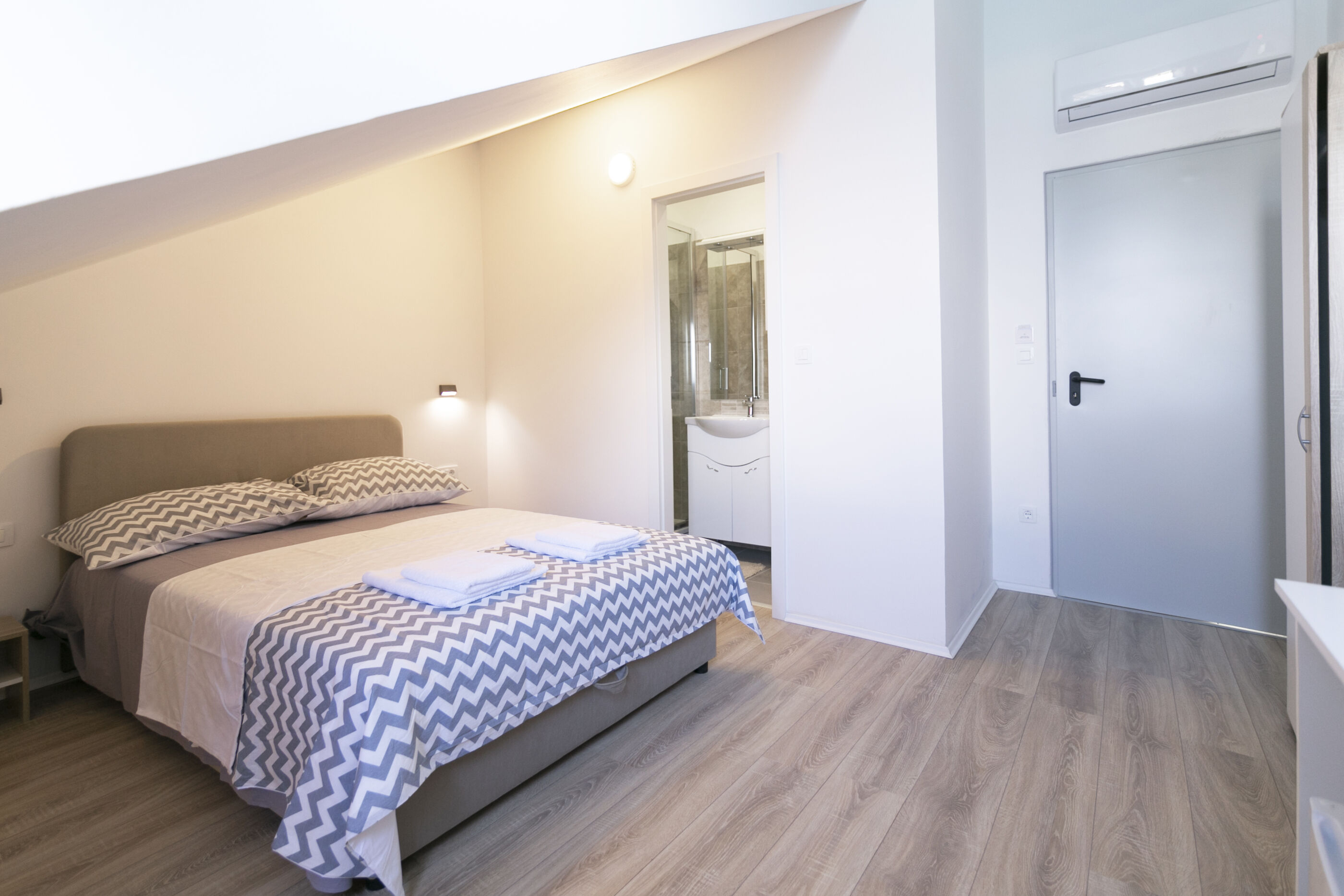 Rooms Royal 90521-S17