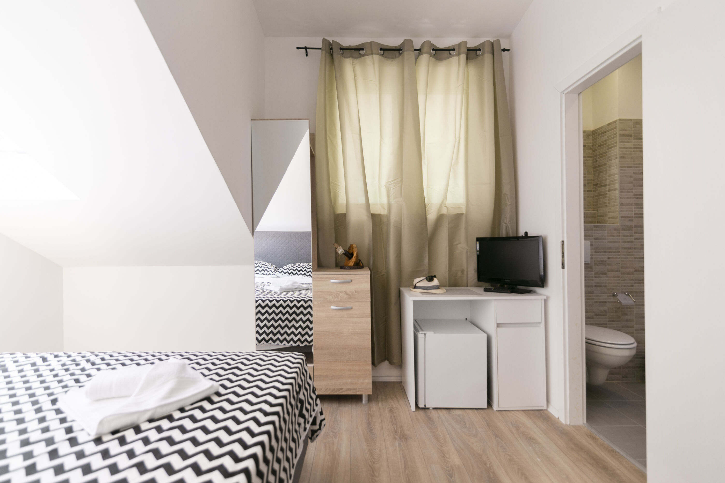 Rooms Royal 90521-S20