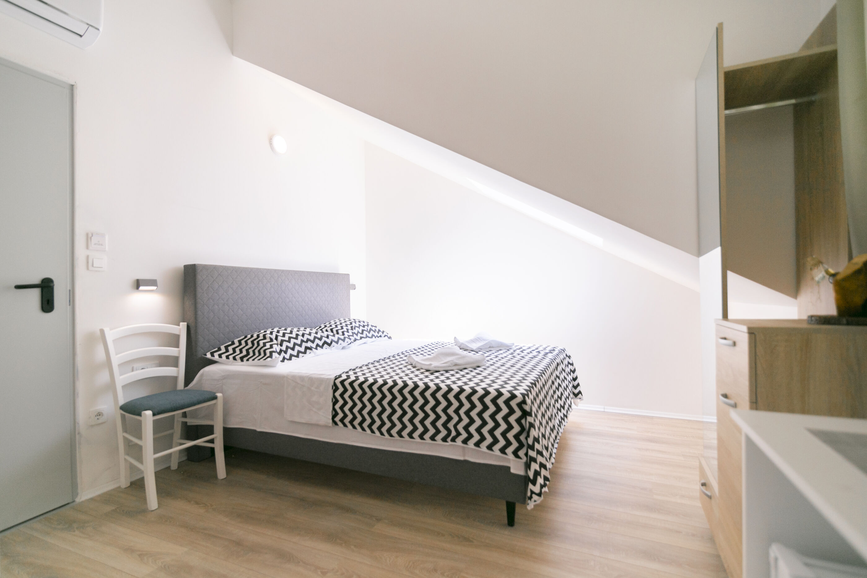 Rooms Royal 90521-S20