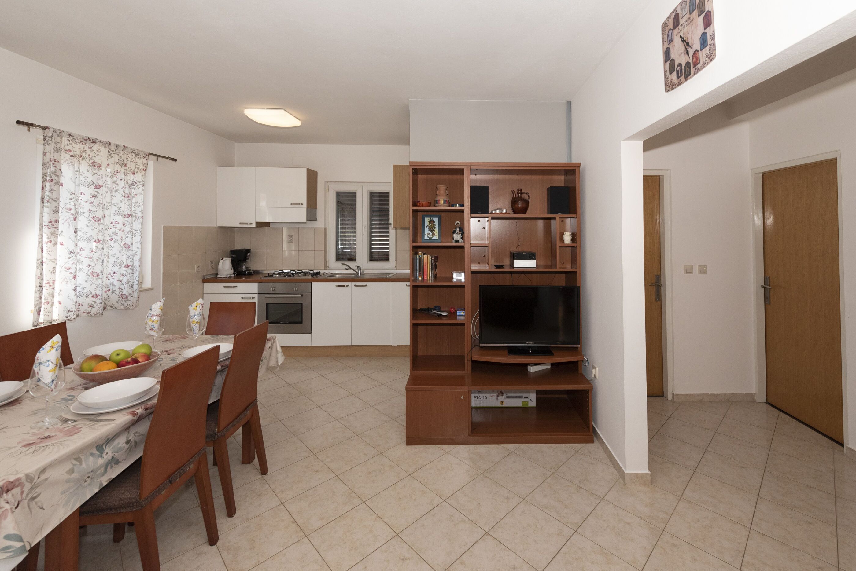 Apartments Max 57771-A1