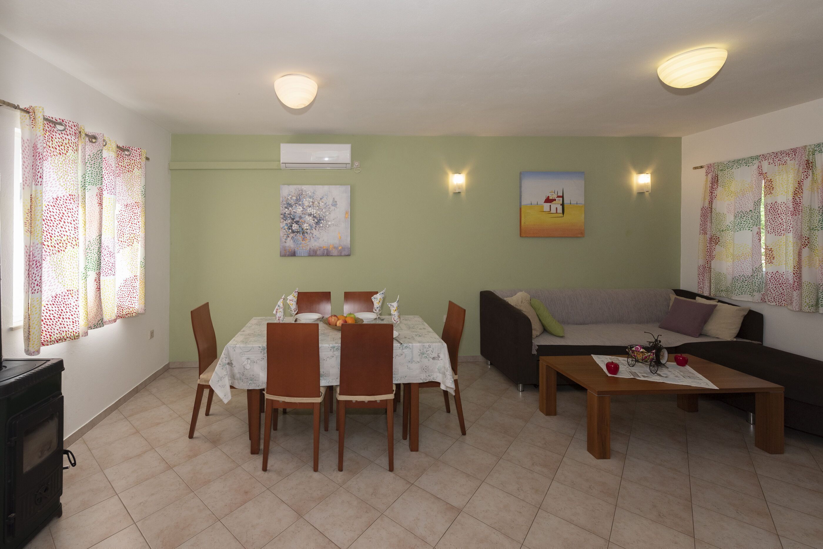 Apartments Max 57771-A2