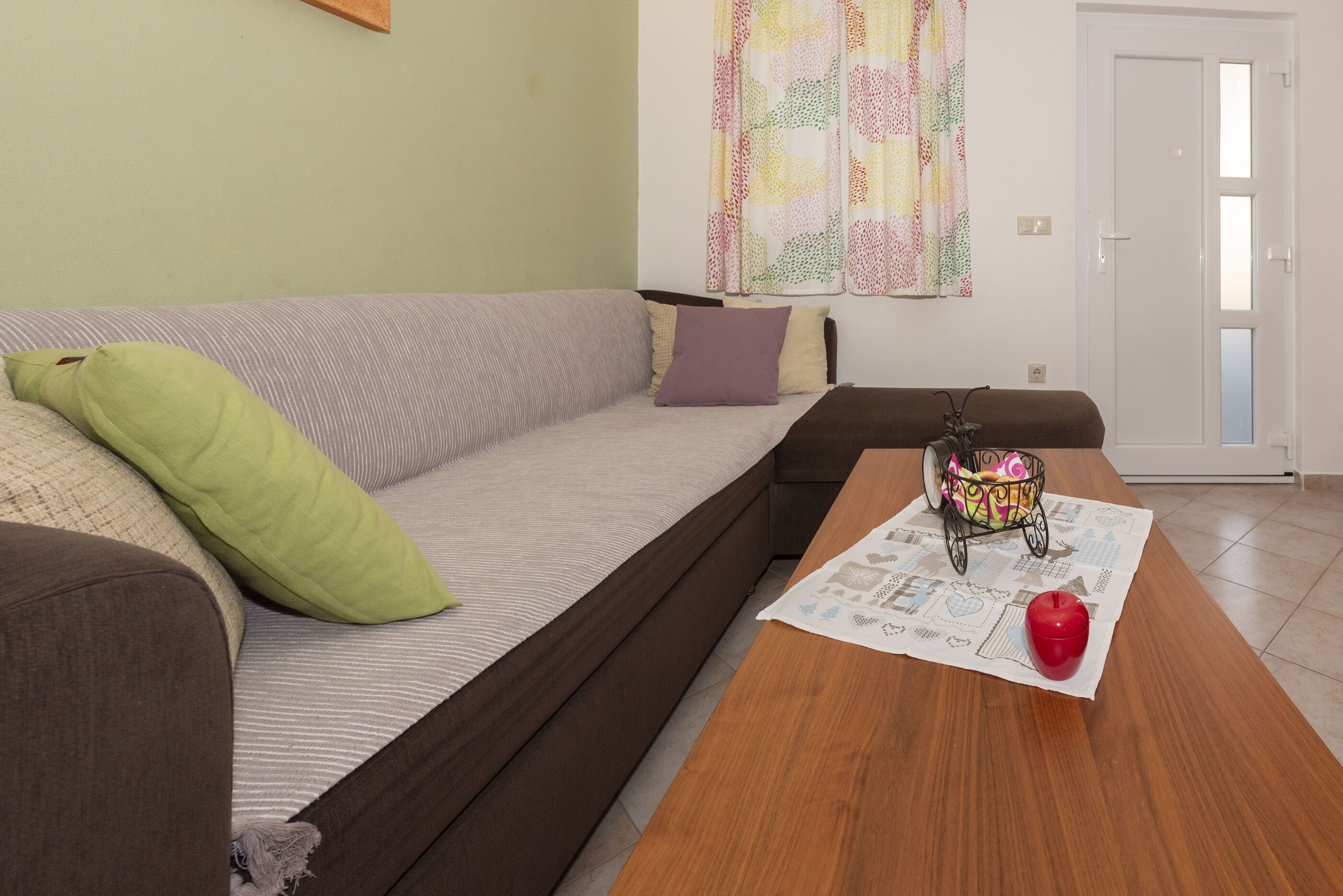 Apartments Max 57771-A2