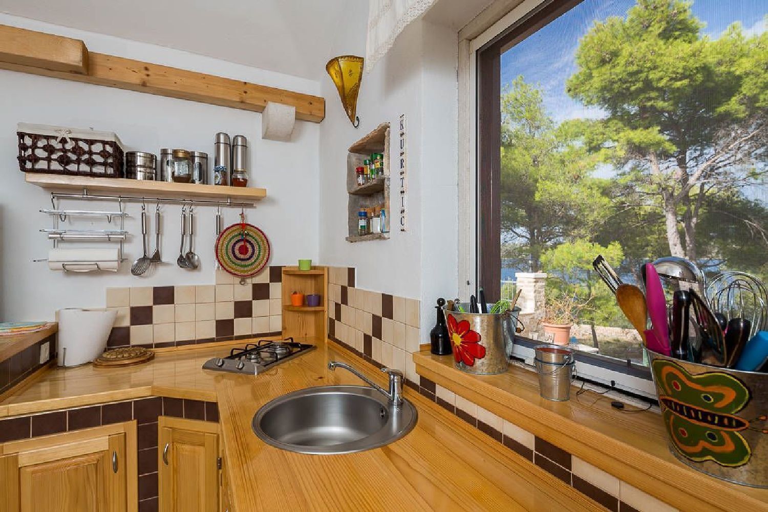 House Vesna Kupinova 46801-K1