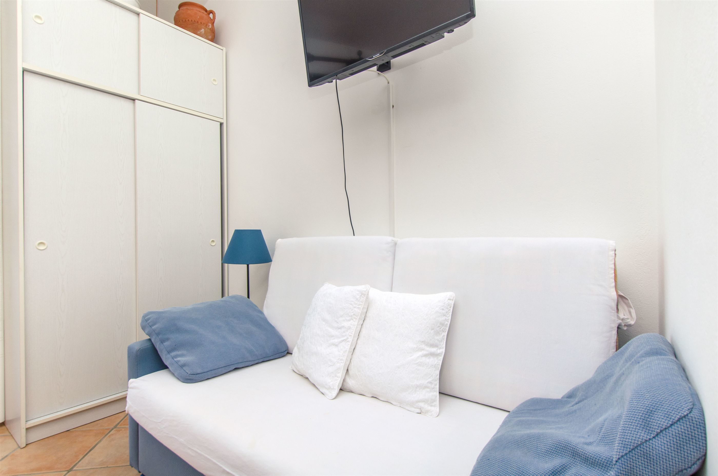 Apartments Ana 54051-A1