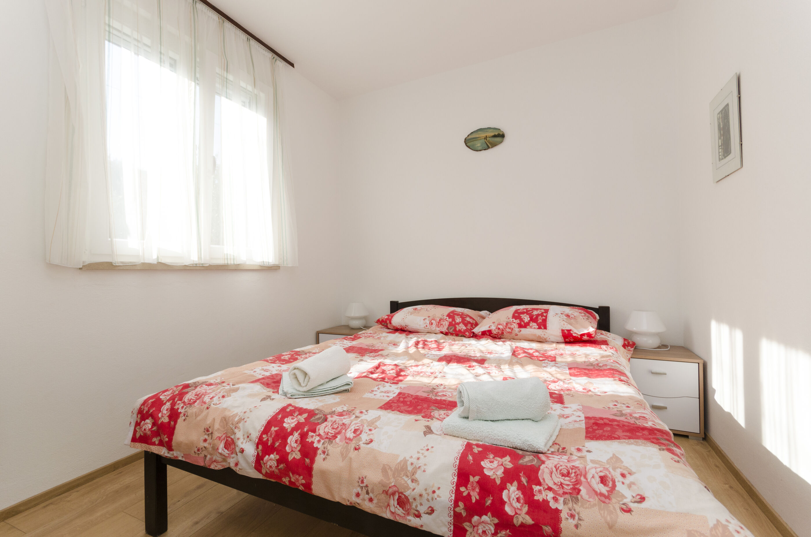House Bojan 42871-K1