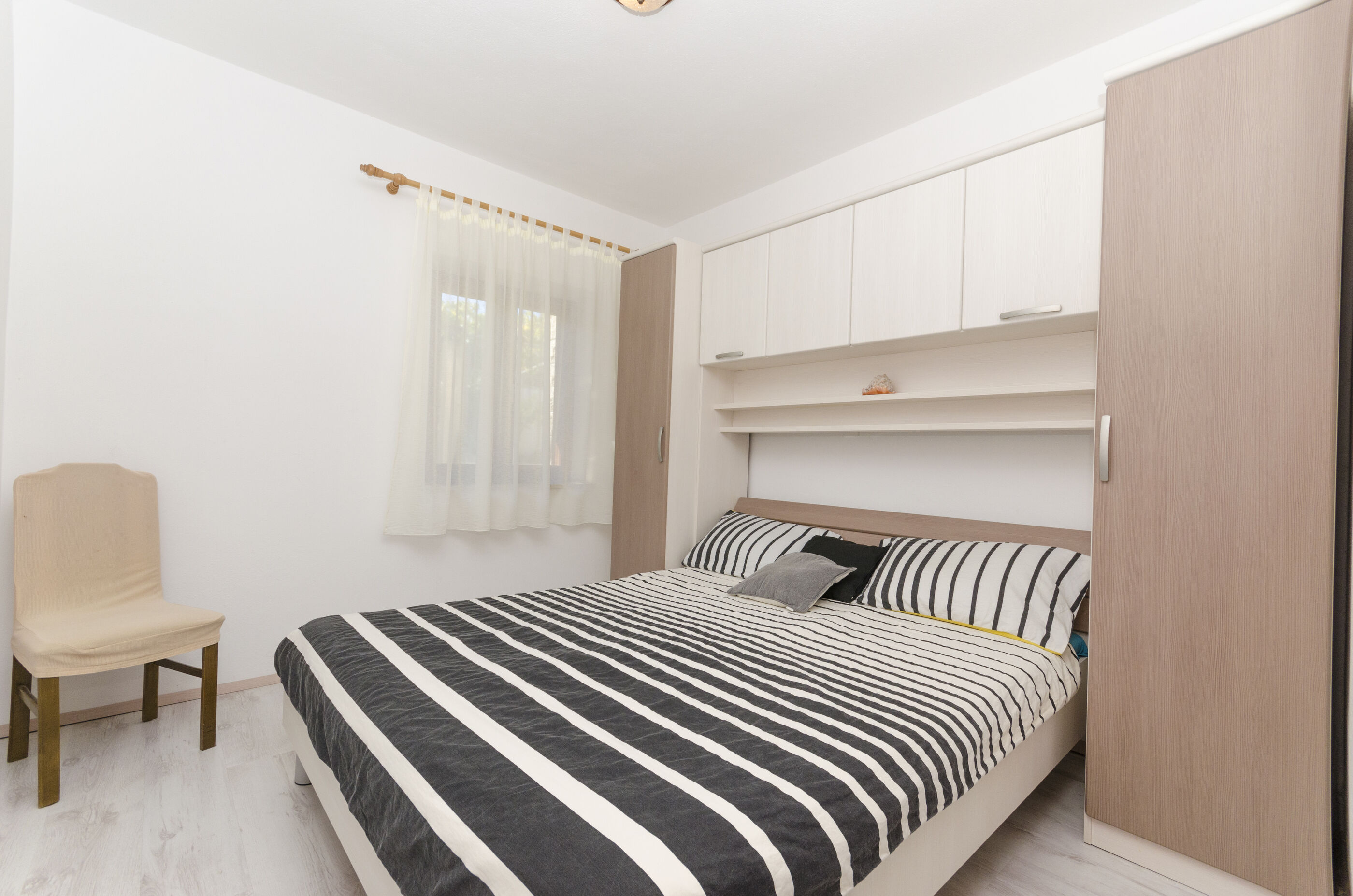 Apartments Silvana 31981-A1