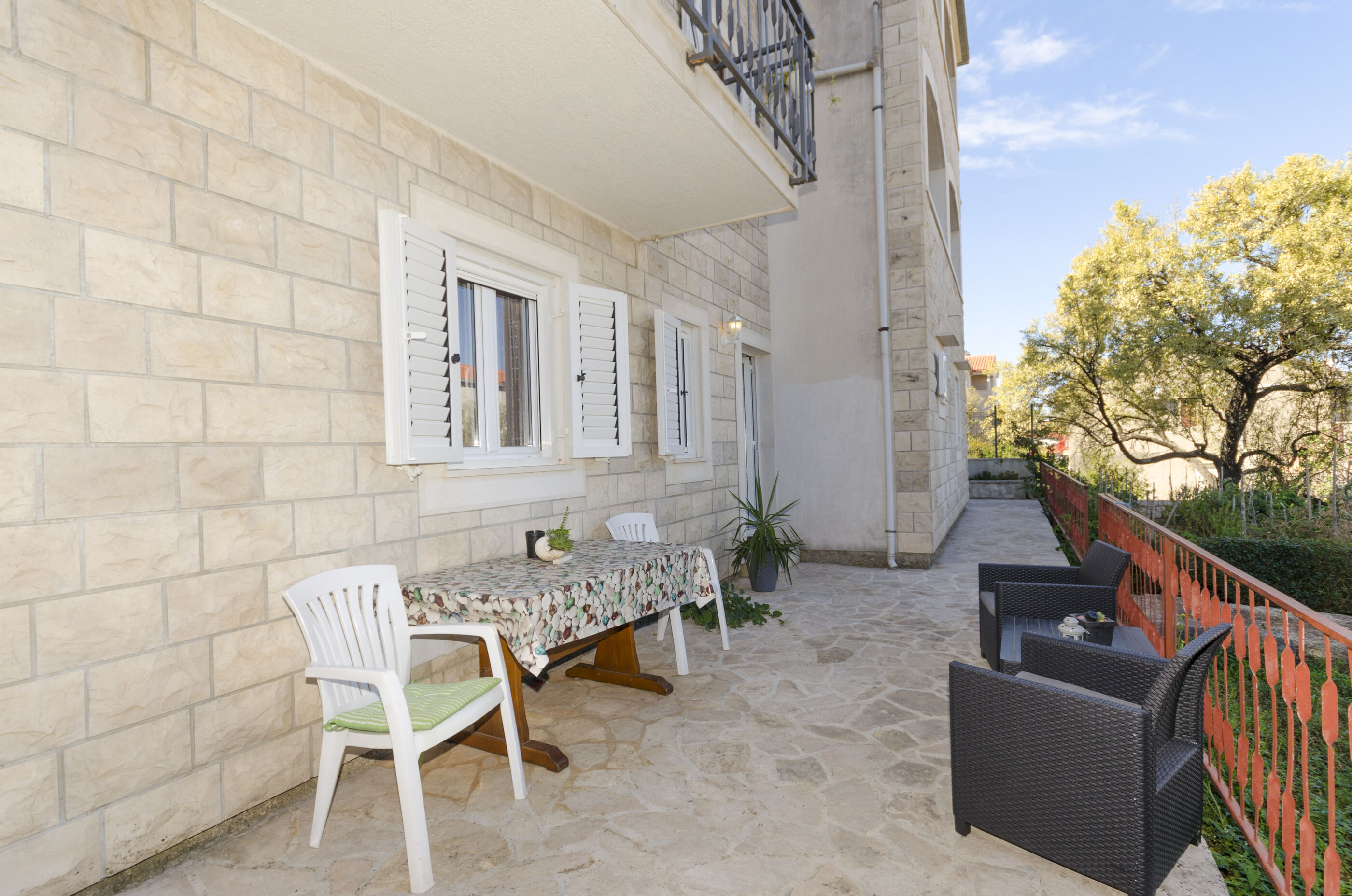 Apartments Silvana 31981-A2