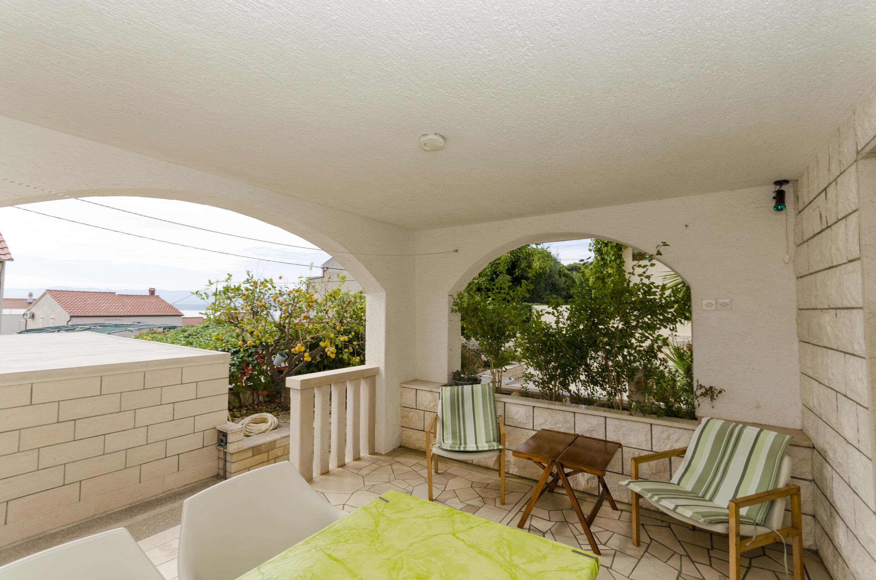 Apartments Klisović 32591-A1