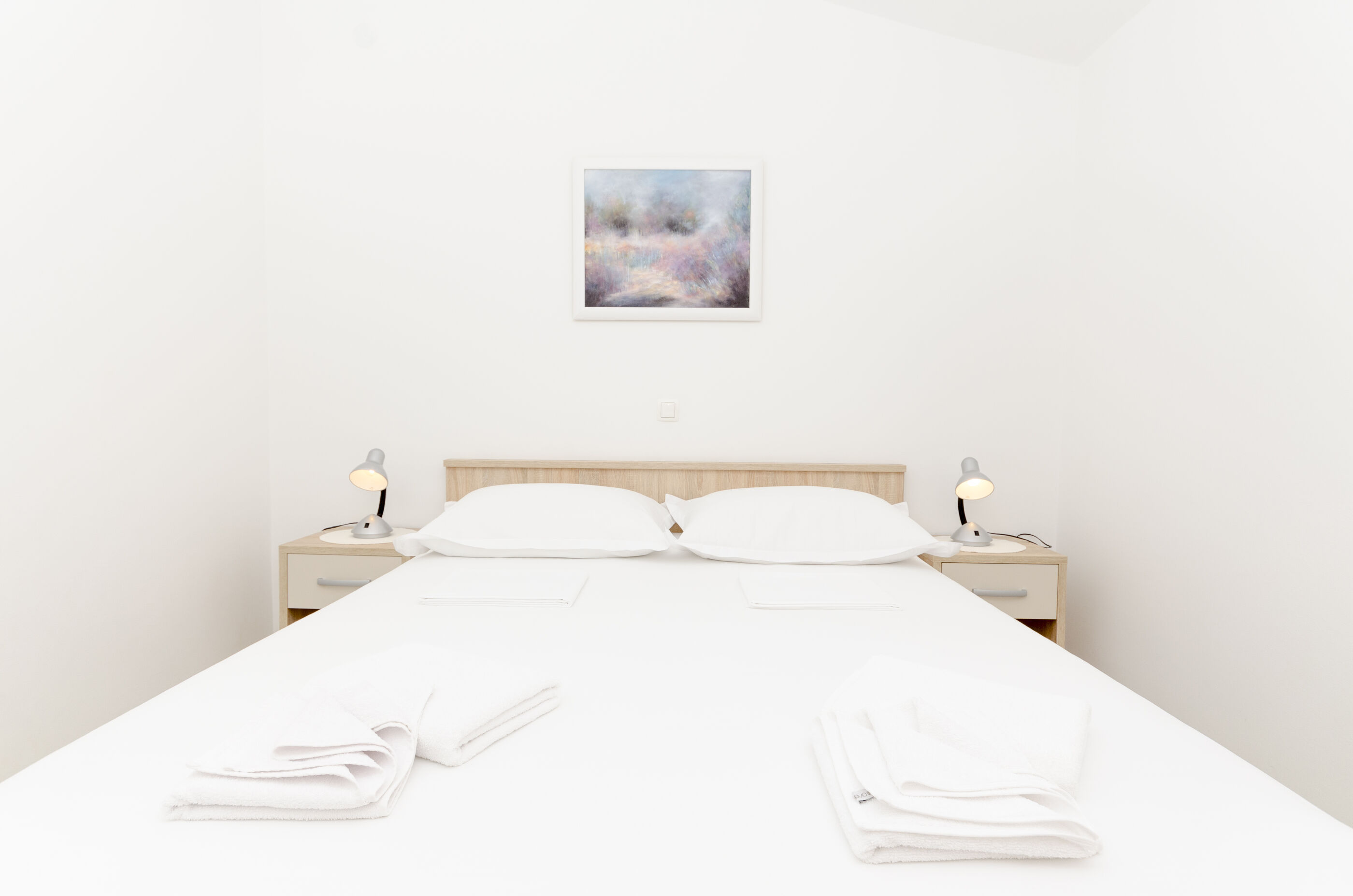Apartments Klisović 32591-A2