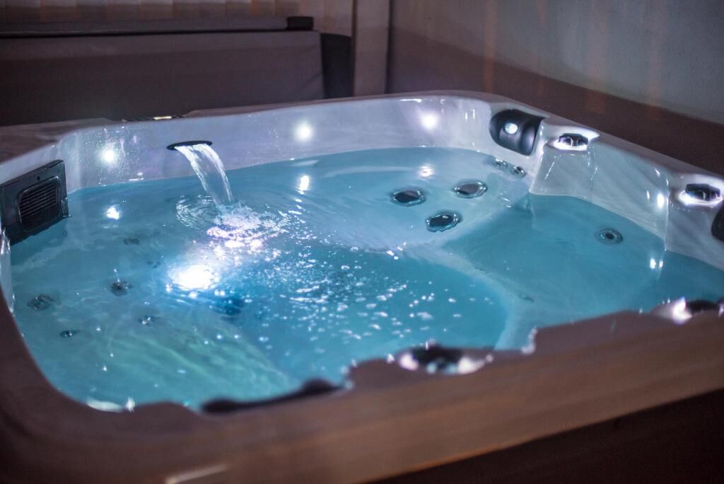 Apartments Wellness &  Beauty 90701-A1