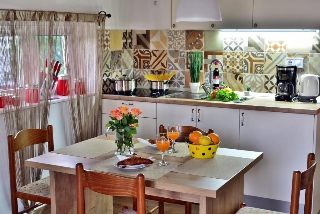 Apartments Wellness &  Beauty 90701-A3