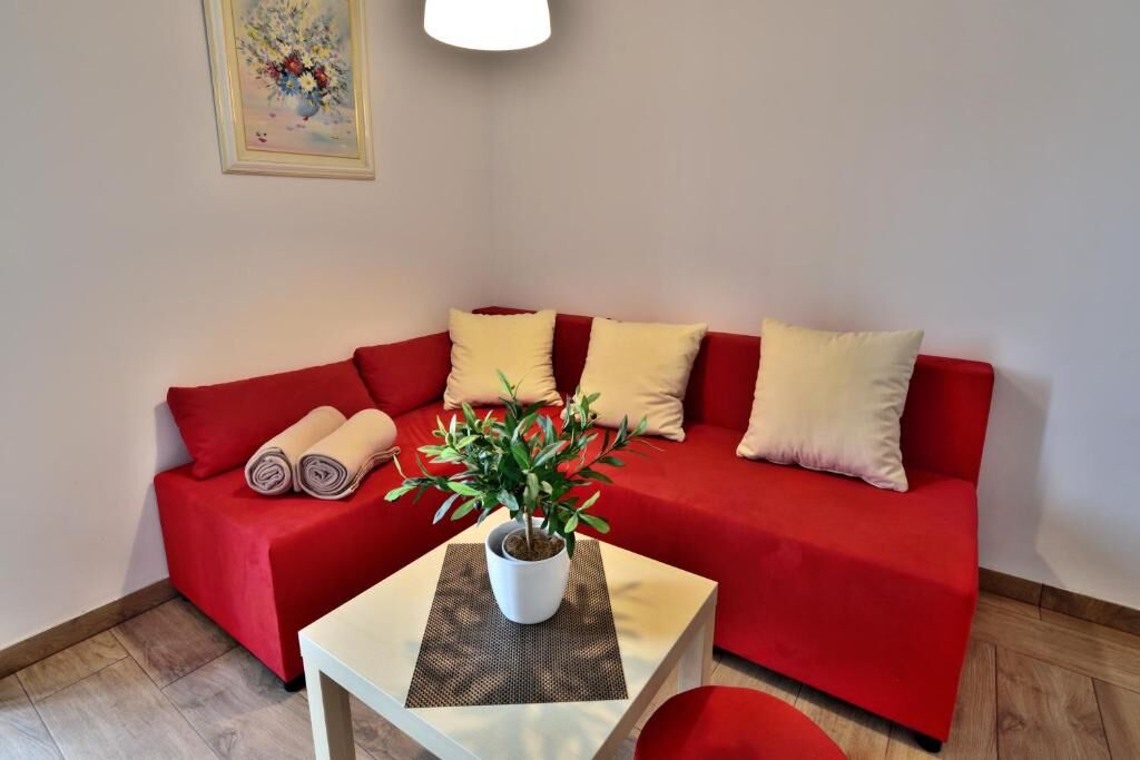 Apartments Wellness &  Beauty 90701-A3