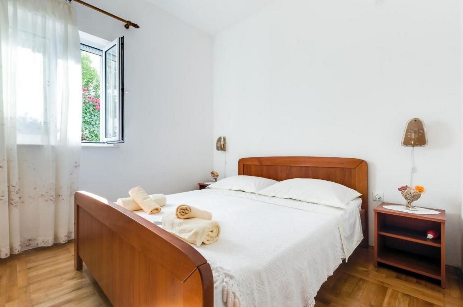 Apartments Prkačin 74161-A1