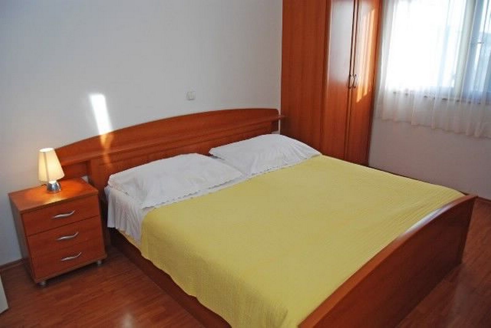 Apartments Mirko 30361-A1