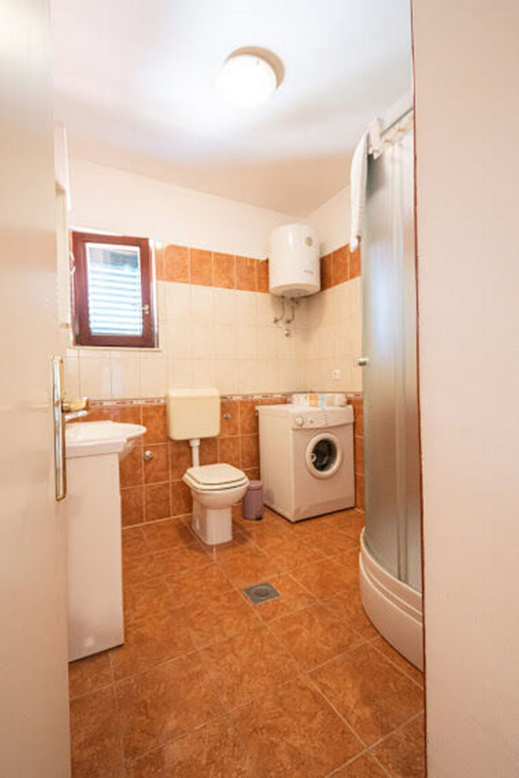 Apartments Mirko 30361-A1