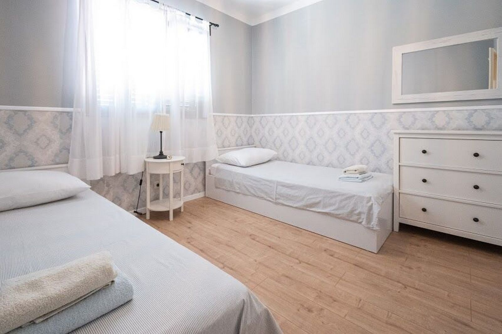 Apartments Mirko 30361-A1