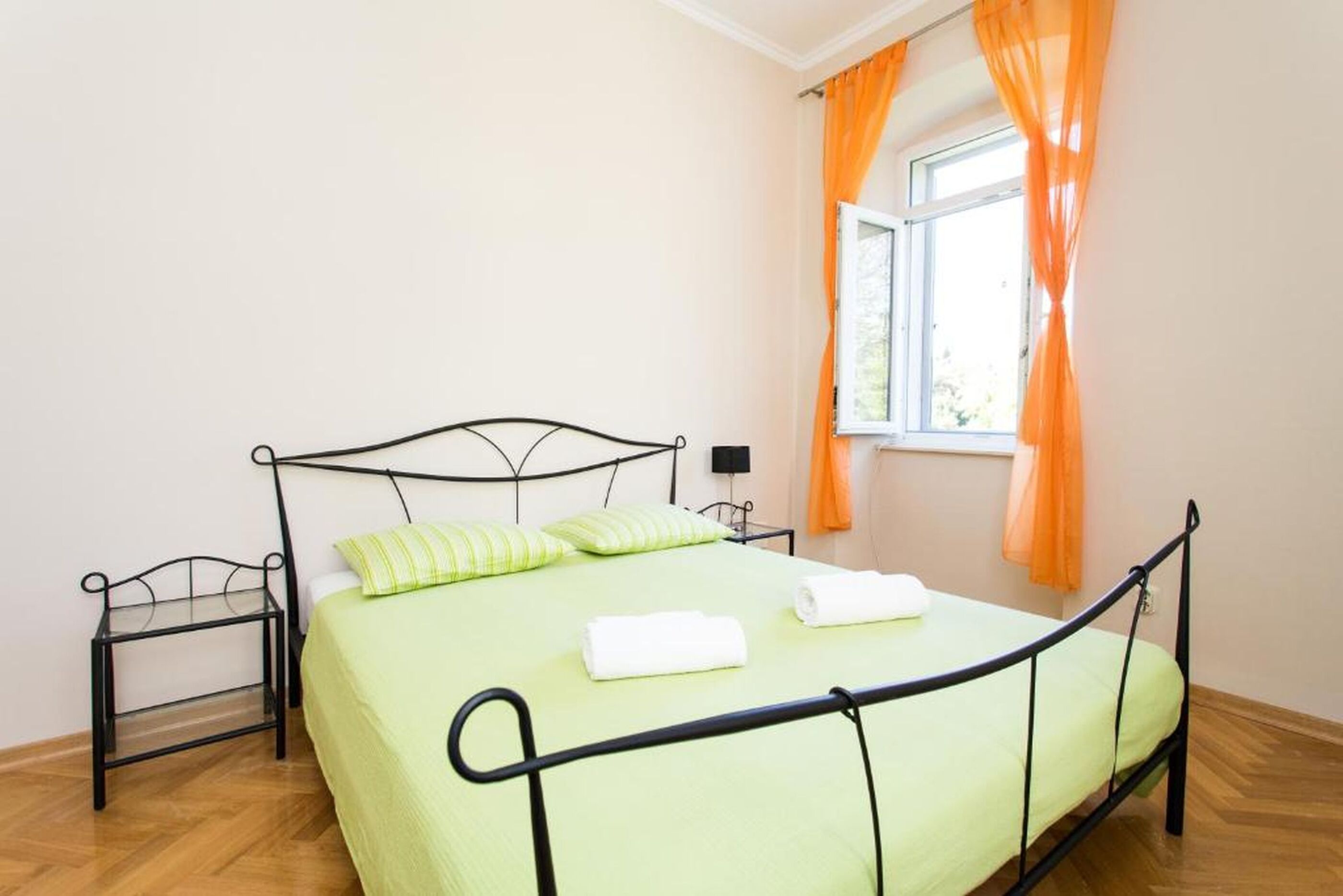 Apartment Pietra 89372-A1