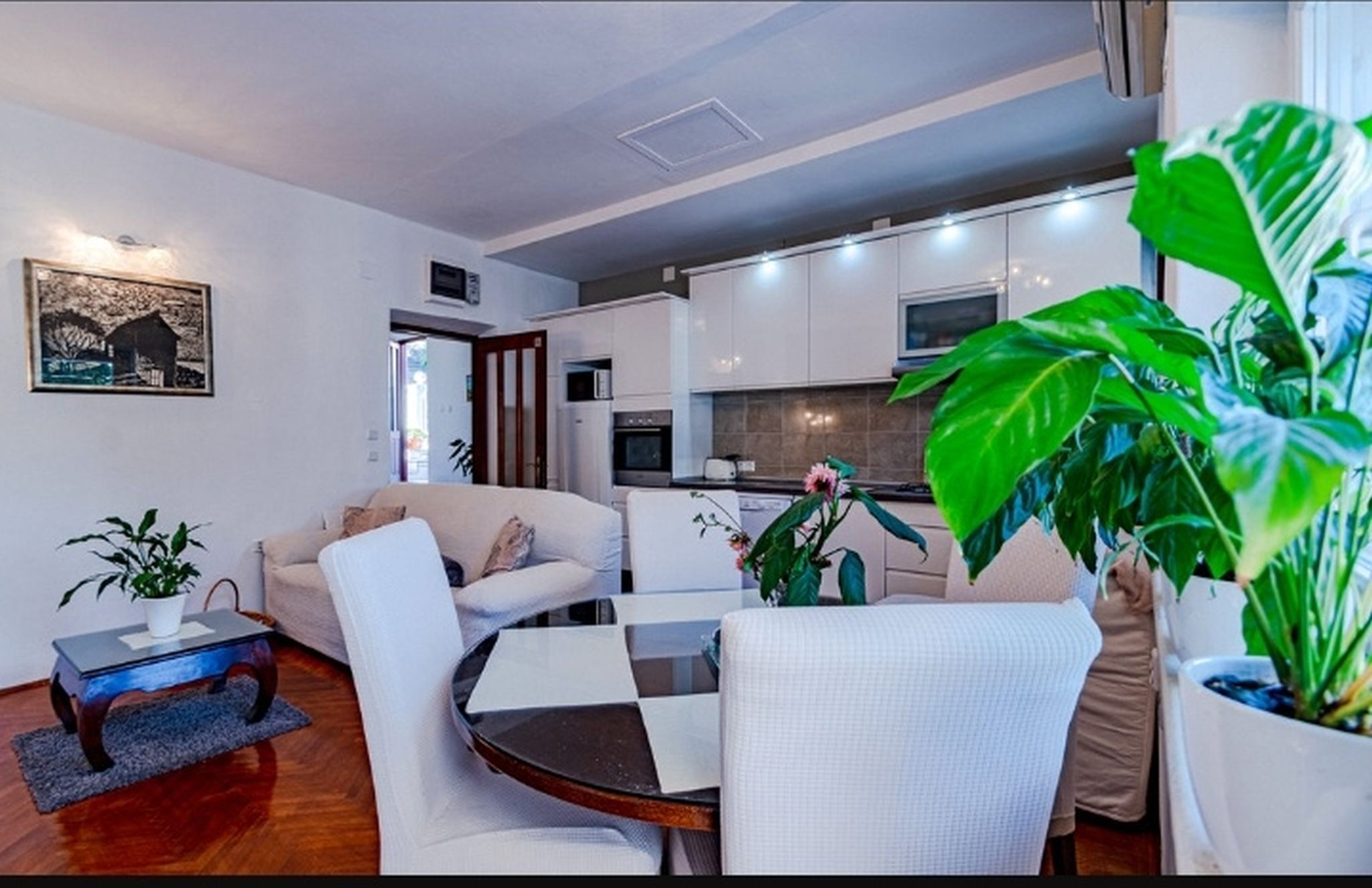 Apartment Touch 90791-A1