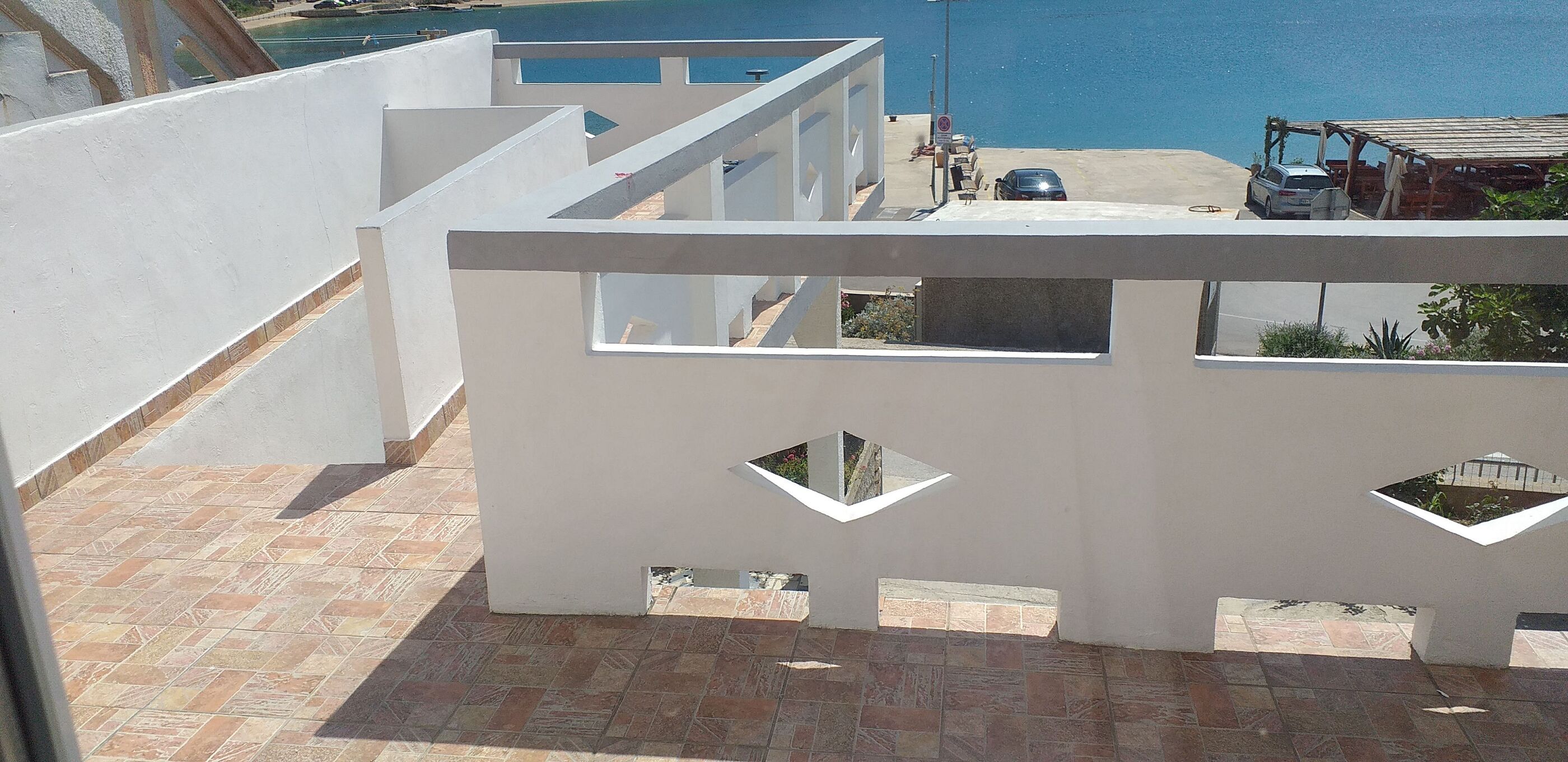 Apartment Moonstone 90781-A1