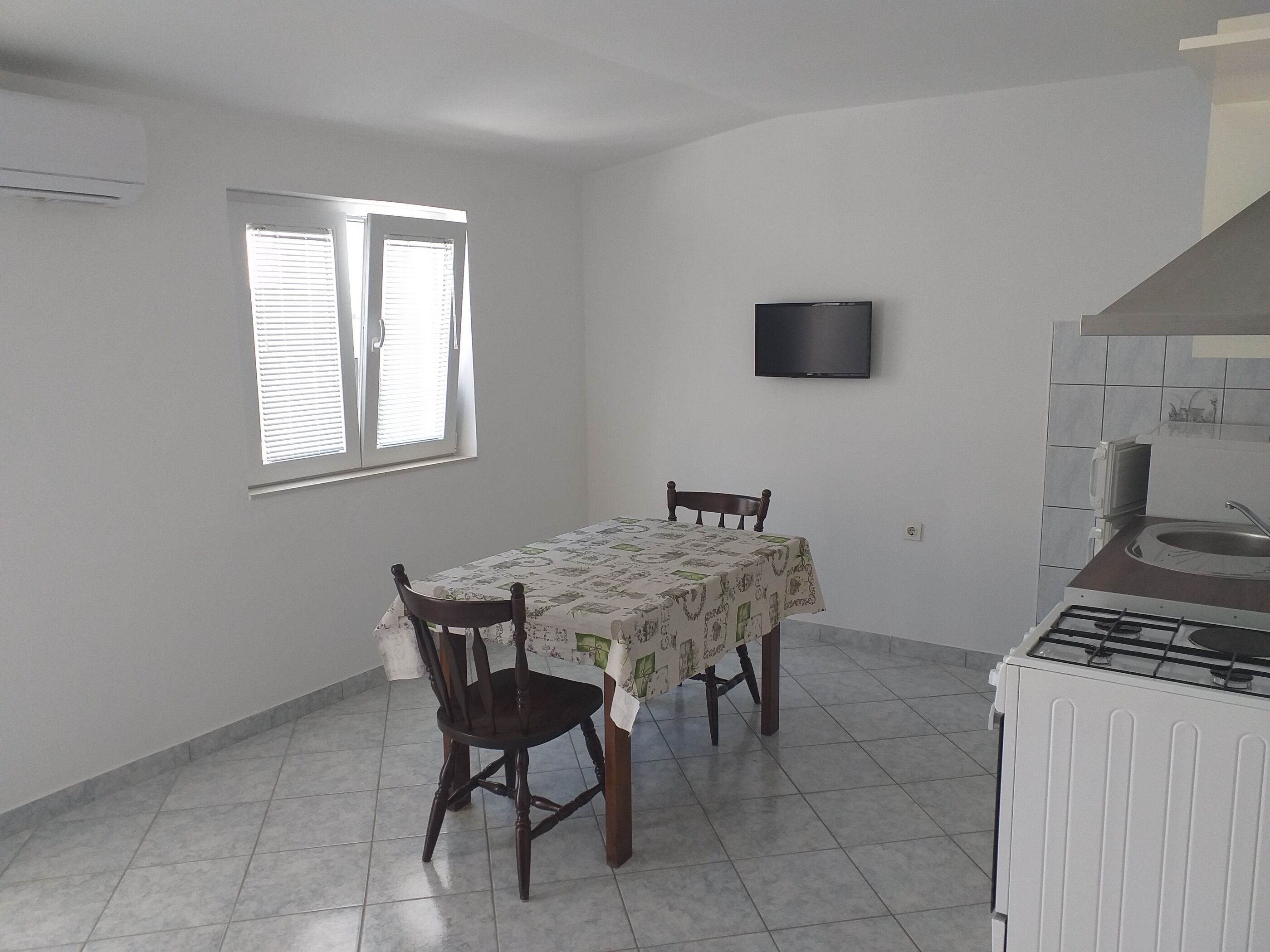 Apartment Moonstone 90781-A2