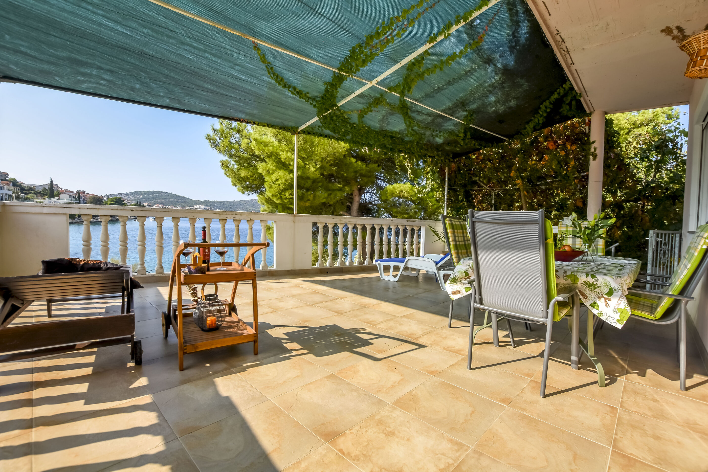 Apartments Krešimir 21771-A1
