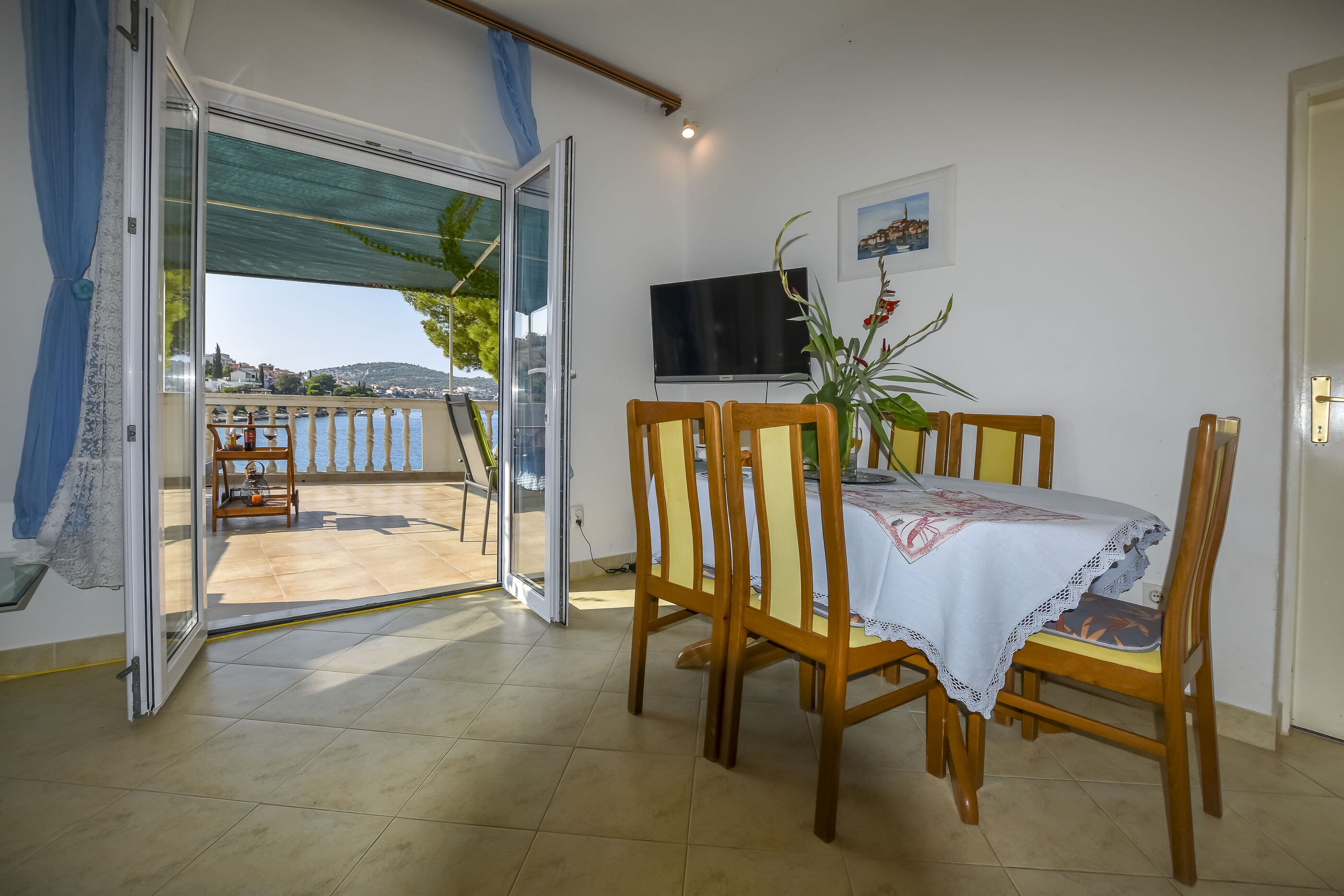 Apartments Krešimir 21771-A1