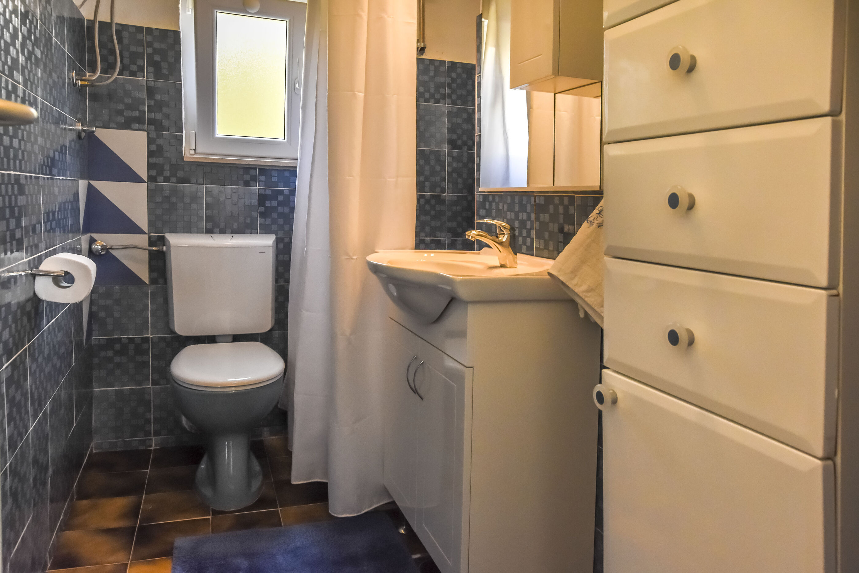 Apartments Krešimir 21771-A2