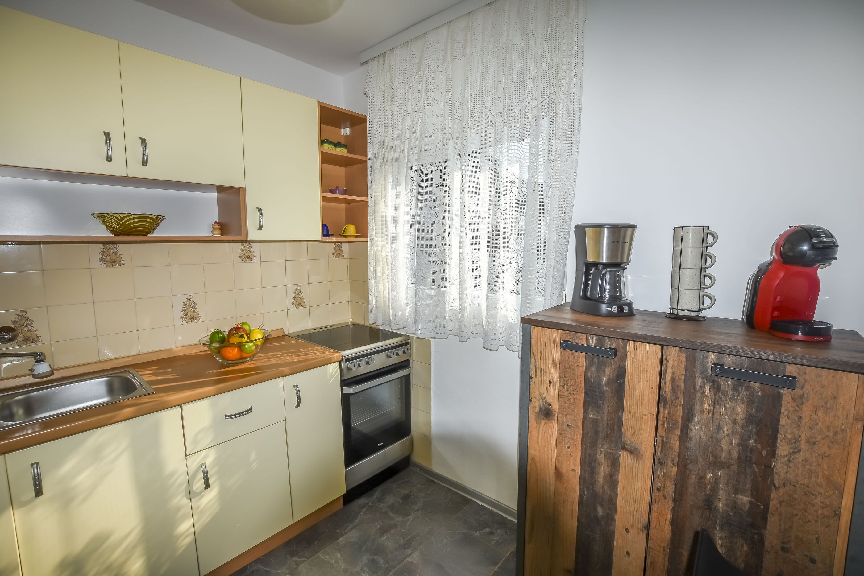 Apartments Krešimir 21771-A2