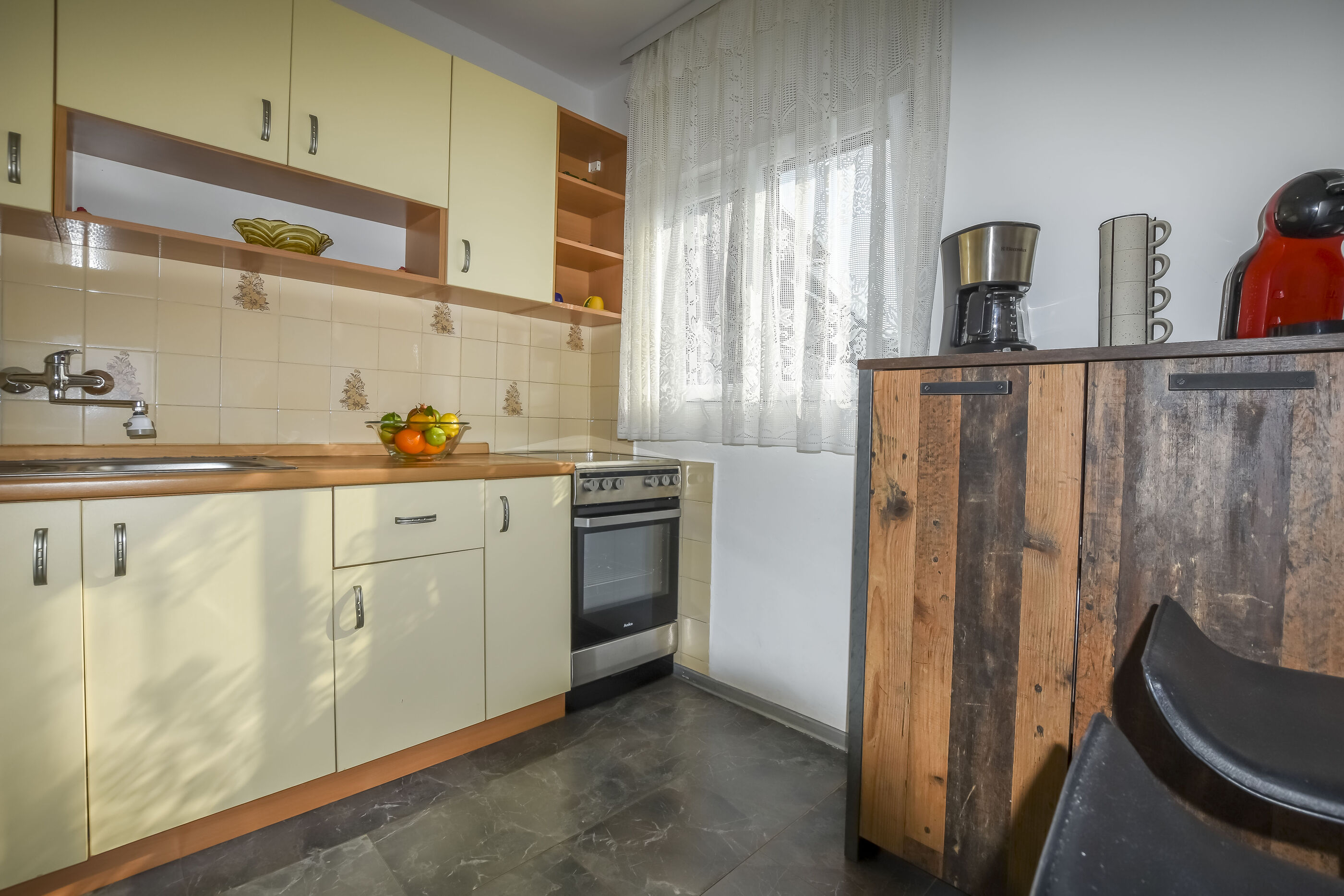 Apartments Krešimir 21771-A2