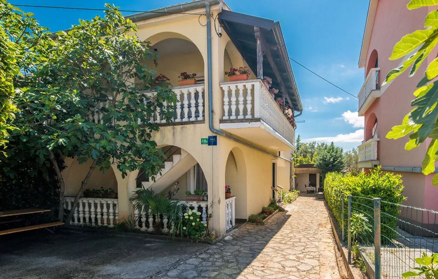 Apartments Baburic 90601-A2
