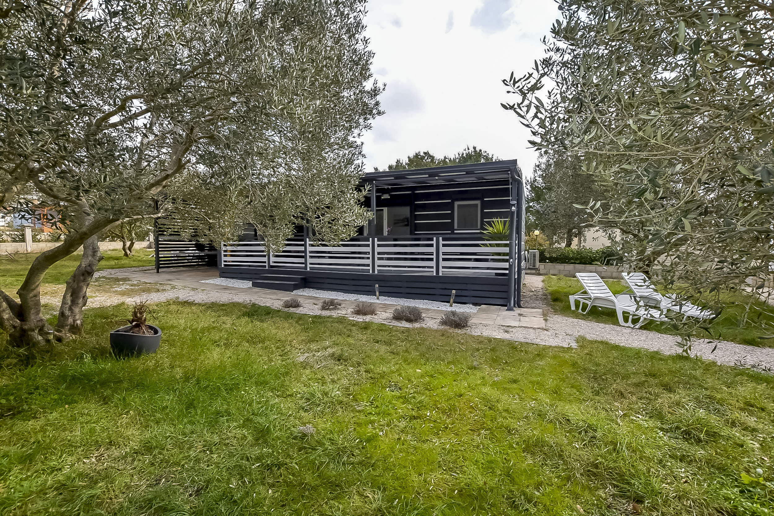 Photo of Mobile home Pen Shell