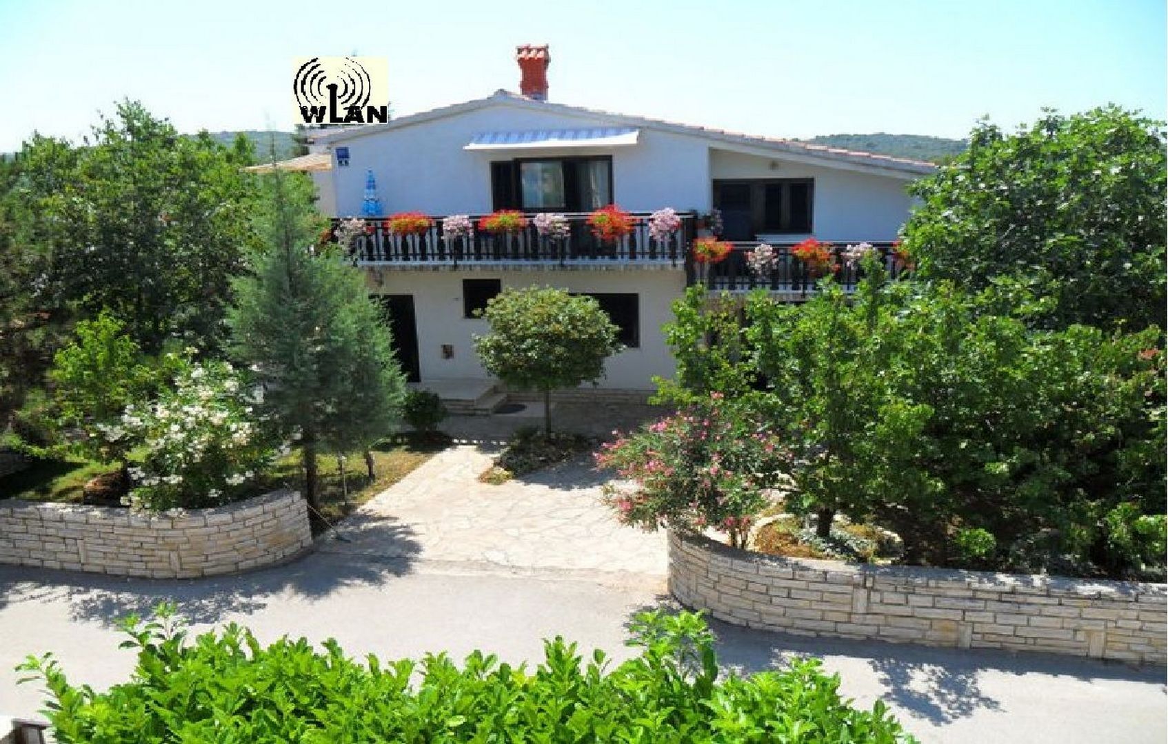 Apartments Snježana 21551-A2