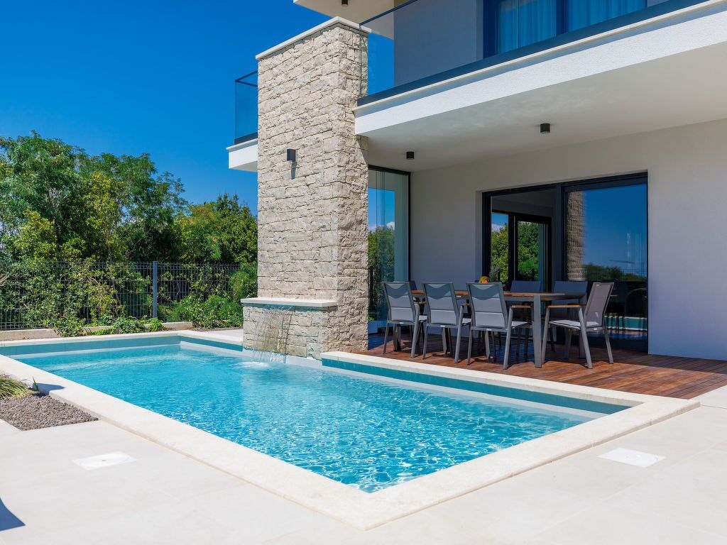 Villa Irena with pool 90314-K1