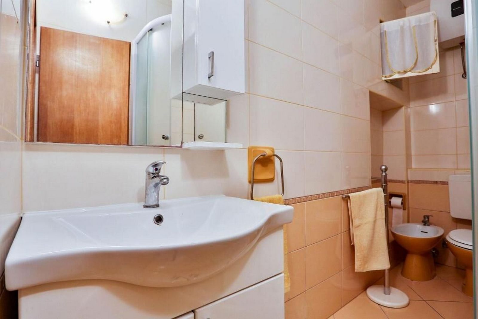 Apartments Vladimir 45171-A1