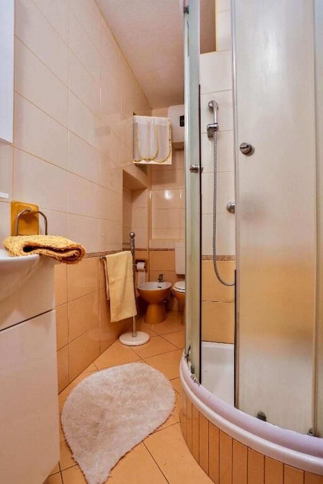 Apartments Vladimir 45171-A1